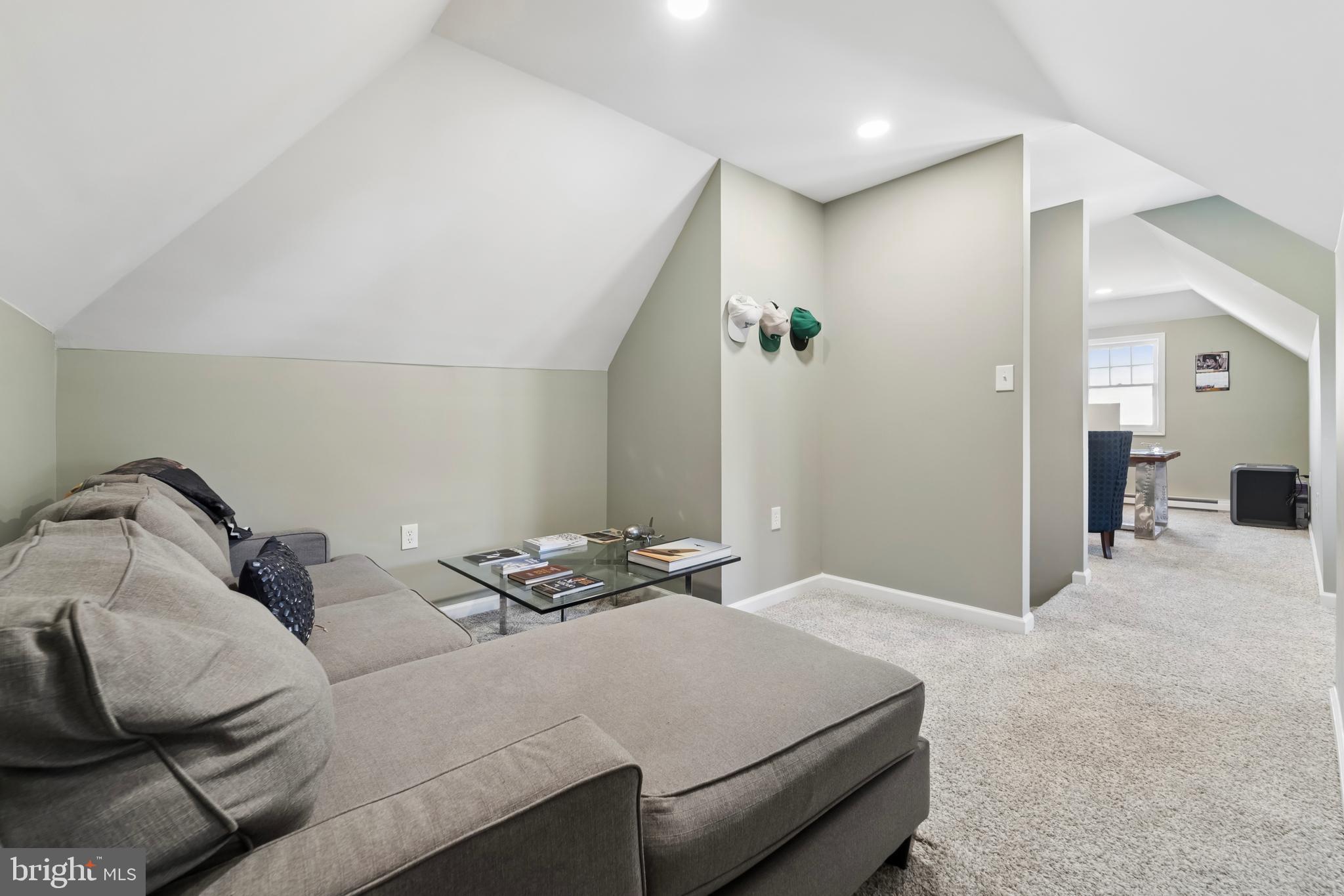 DREXEL HILL - Residential