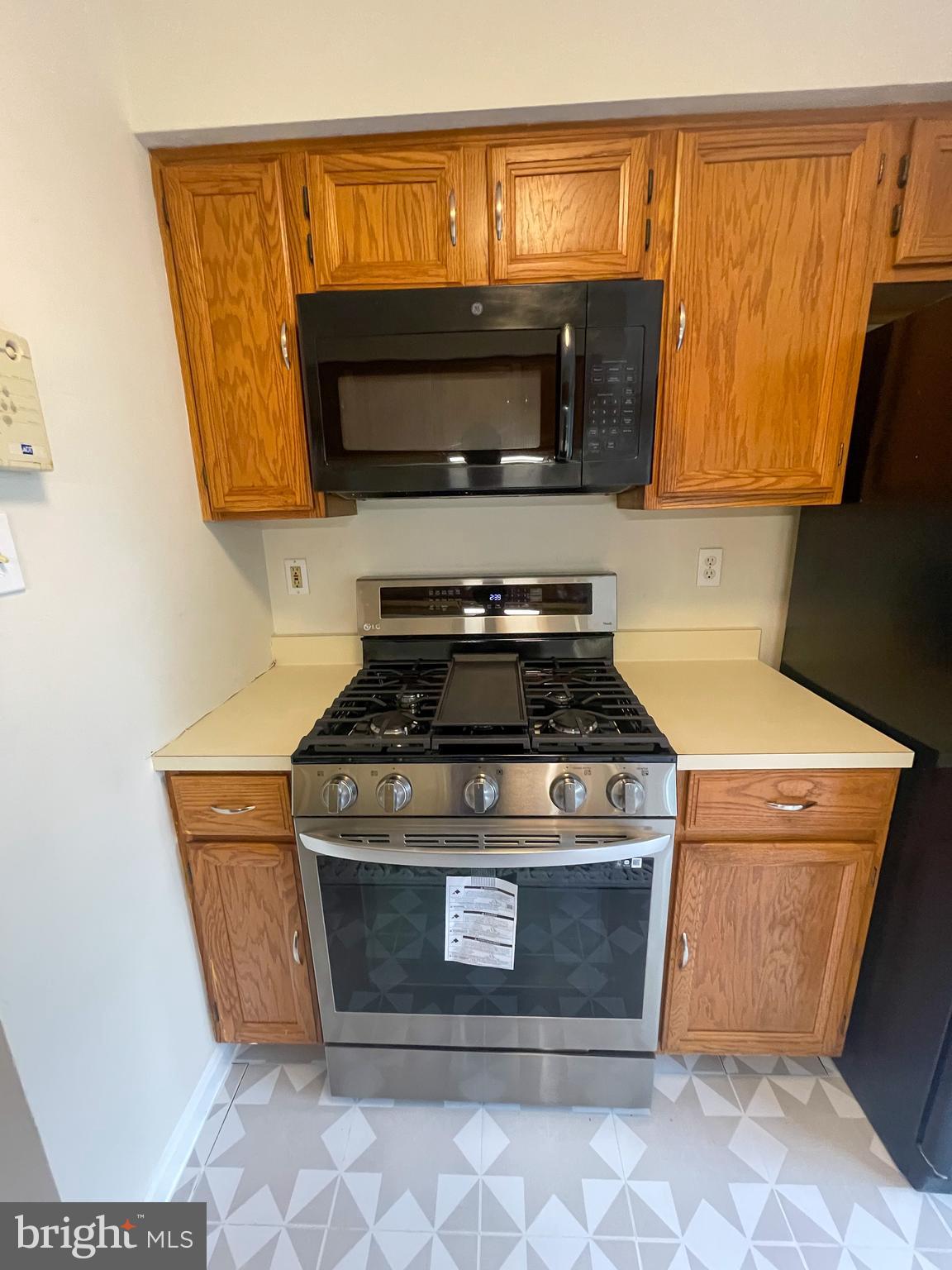 SUMMIT CREEK - Residential