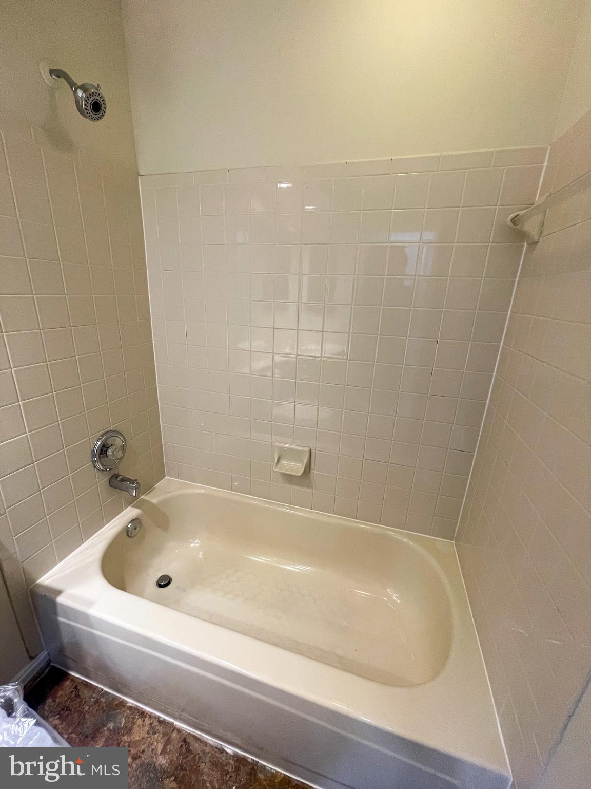 SUMMIT CREEK - Residential