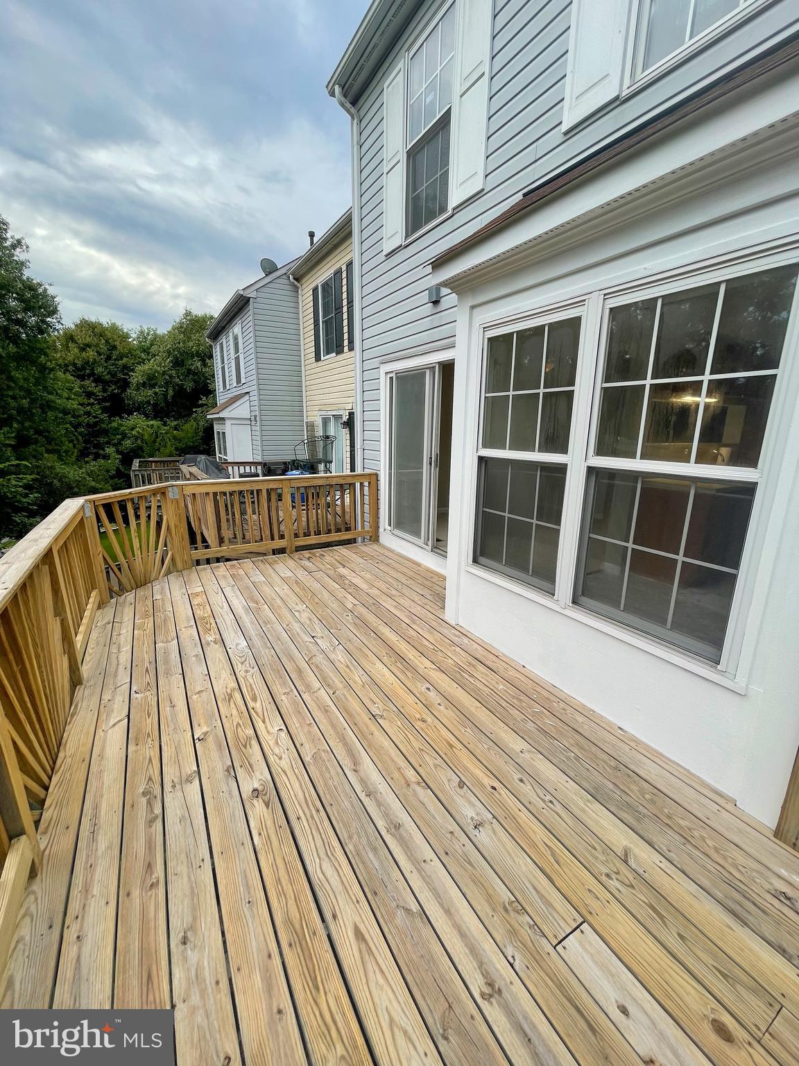 SUMMIT CREEK - Residential