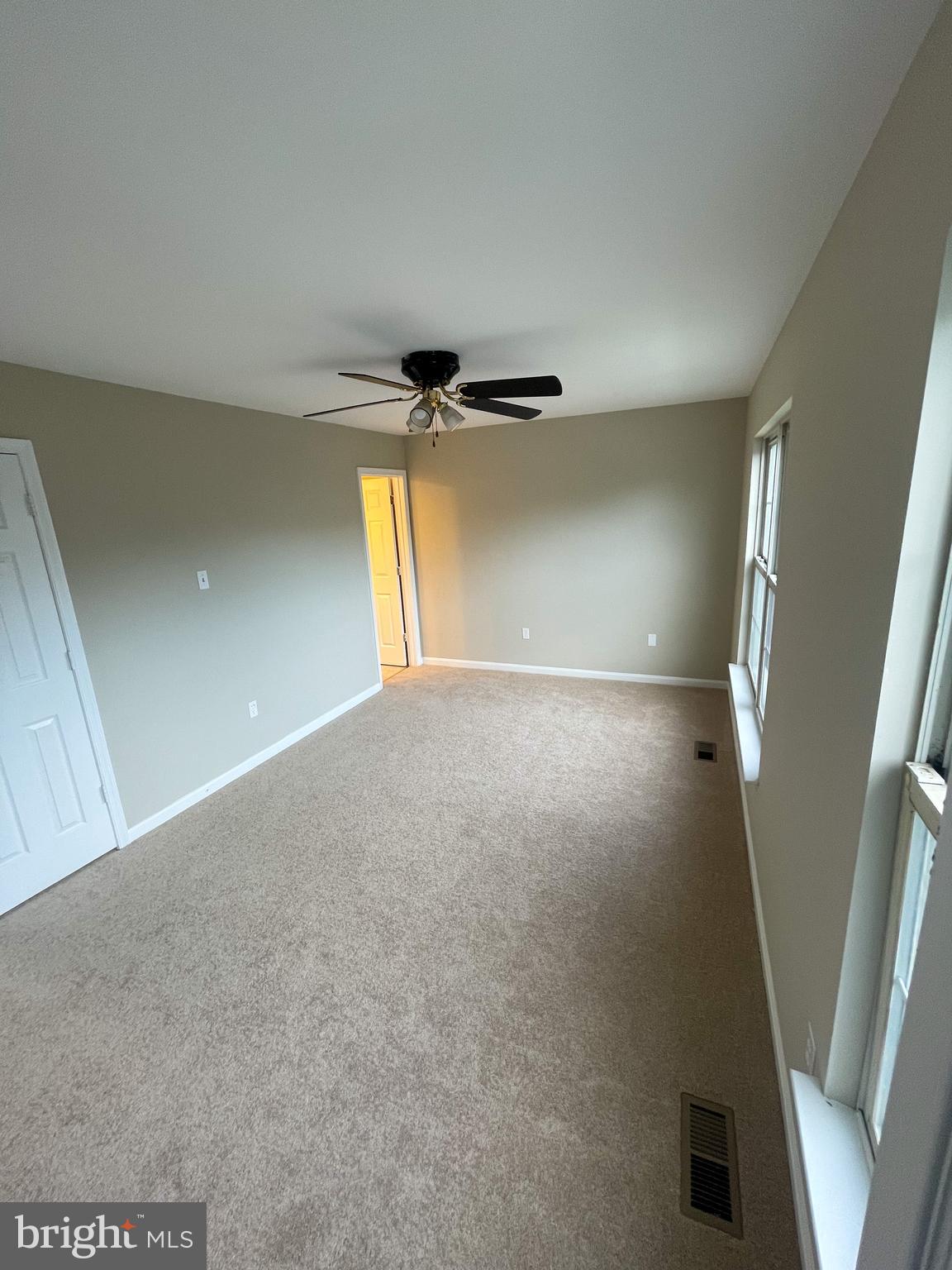 SUMMIT CREEK - Residential