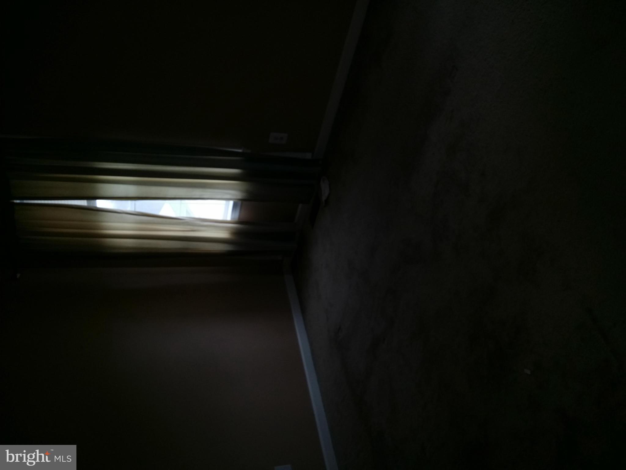 ROLAND TERRACE - Residential