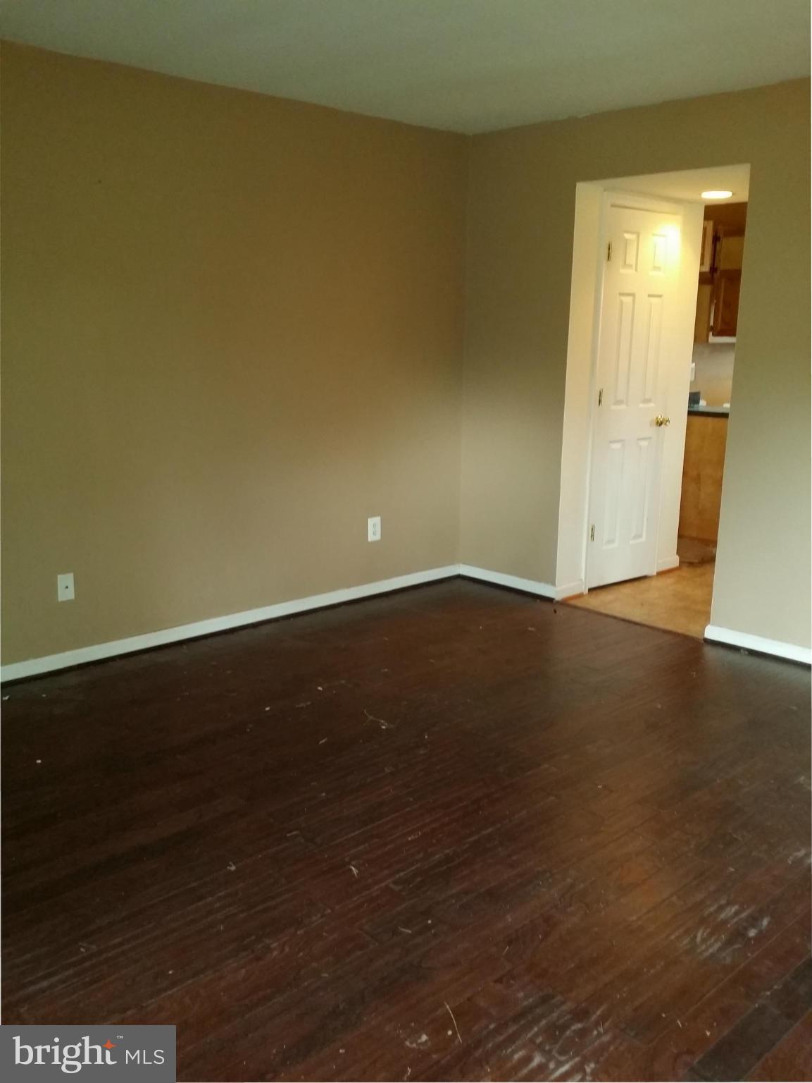 ROLAND TERRACE - Residential