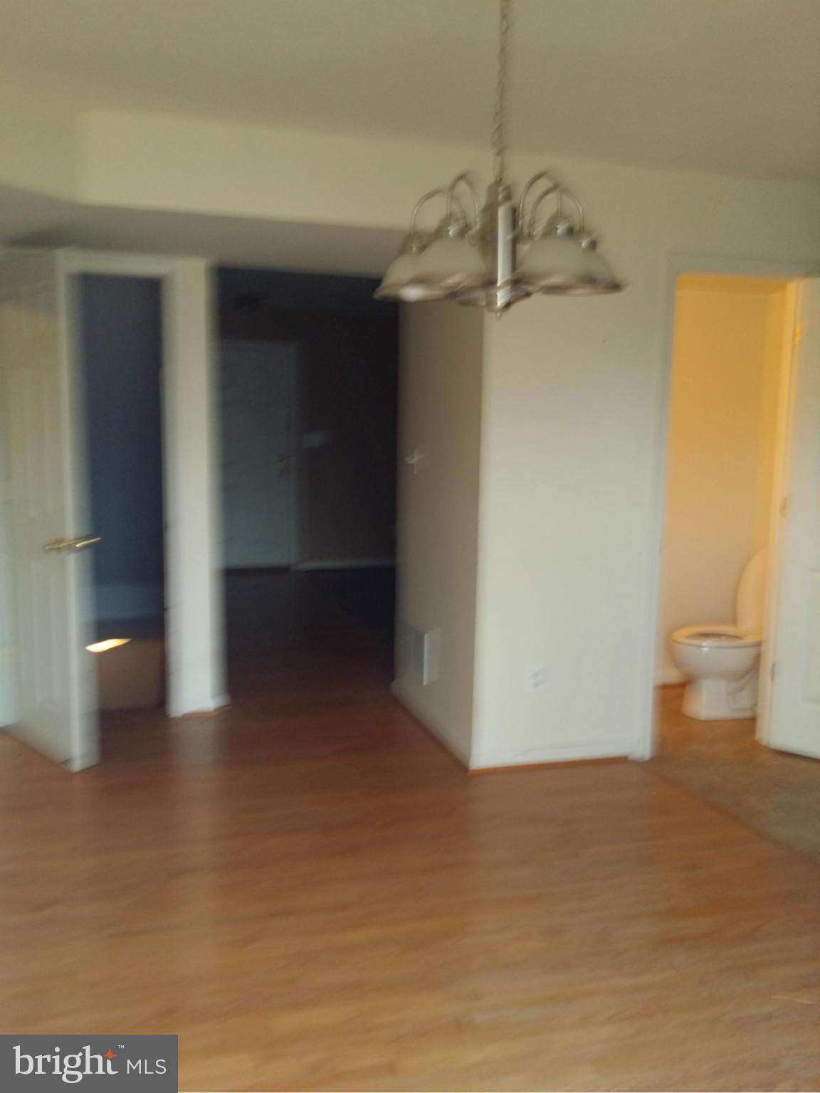 ROLAND TERRACE - Residential