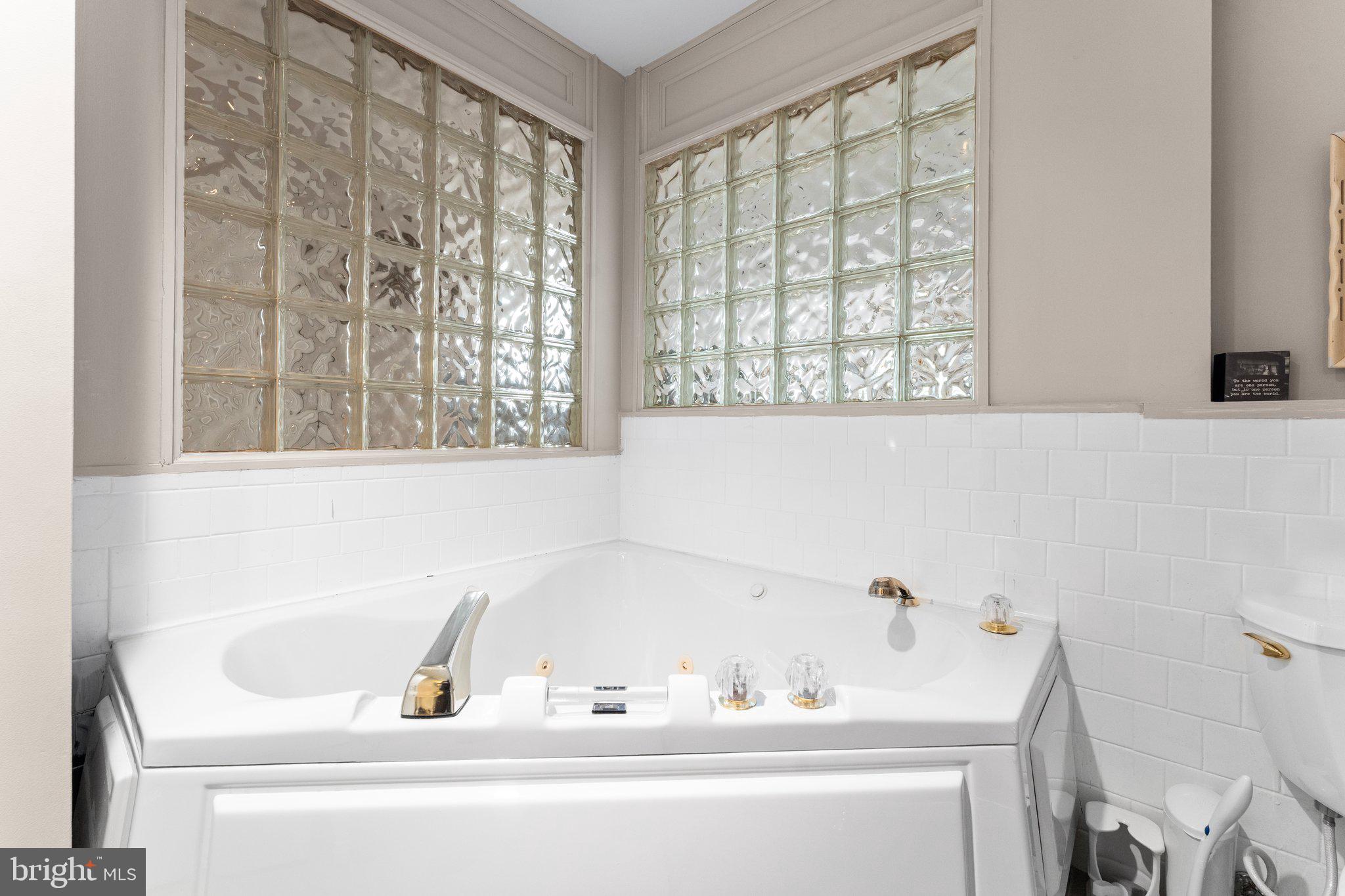 RAGGED POINT BEACH - Residential