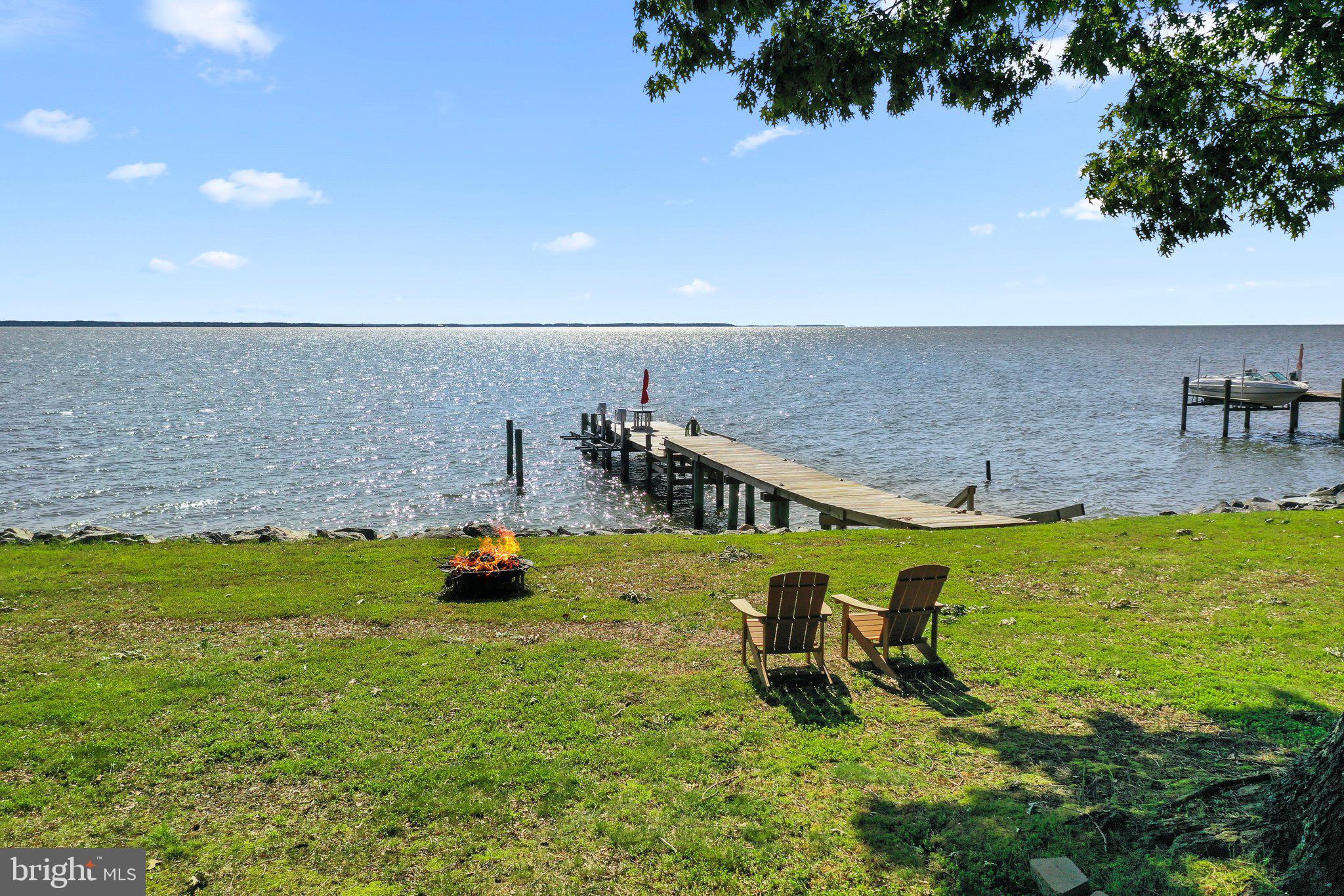 RAGGED POINT BEACH - Residential