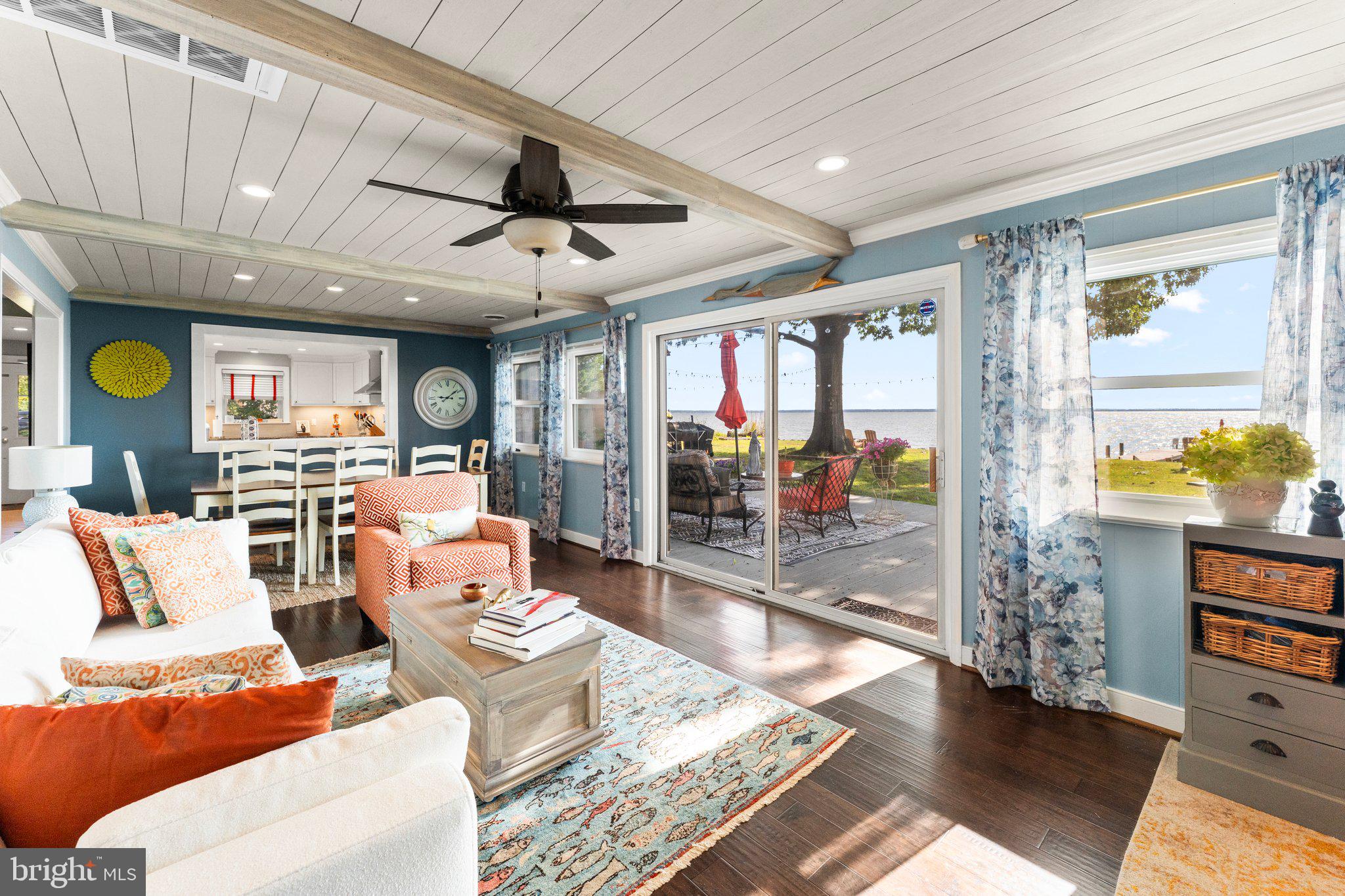 RAGGED POINT BEACH - Residential