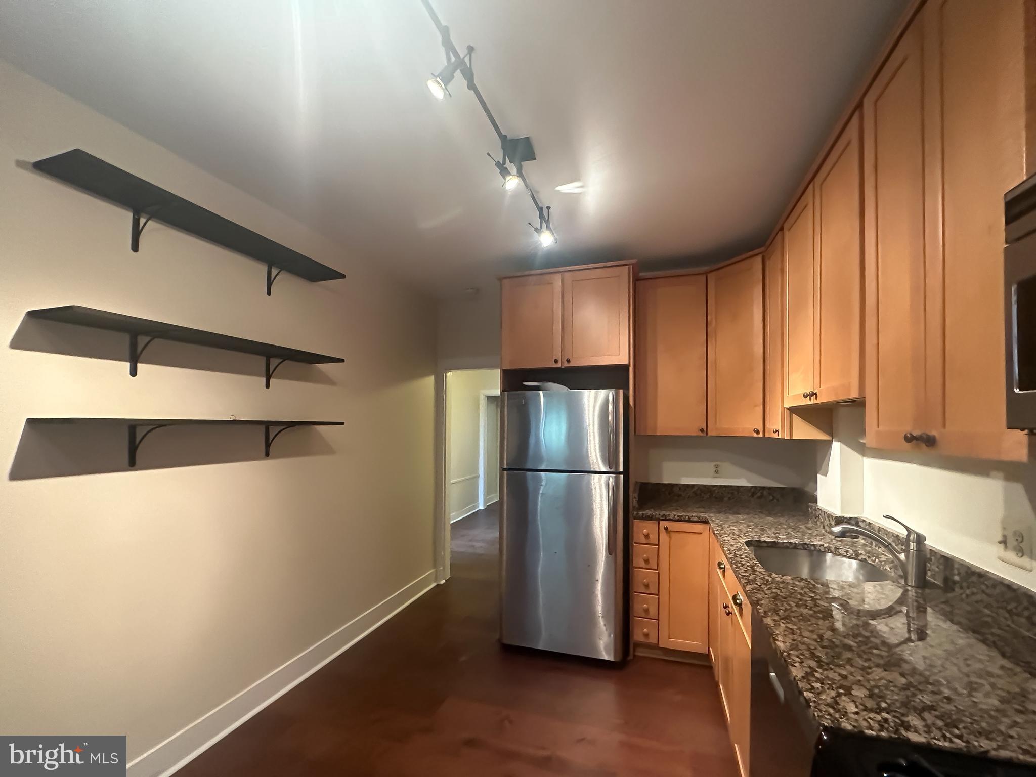 HAMPDEN HISTORIC DISTRICT - Residential Lease