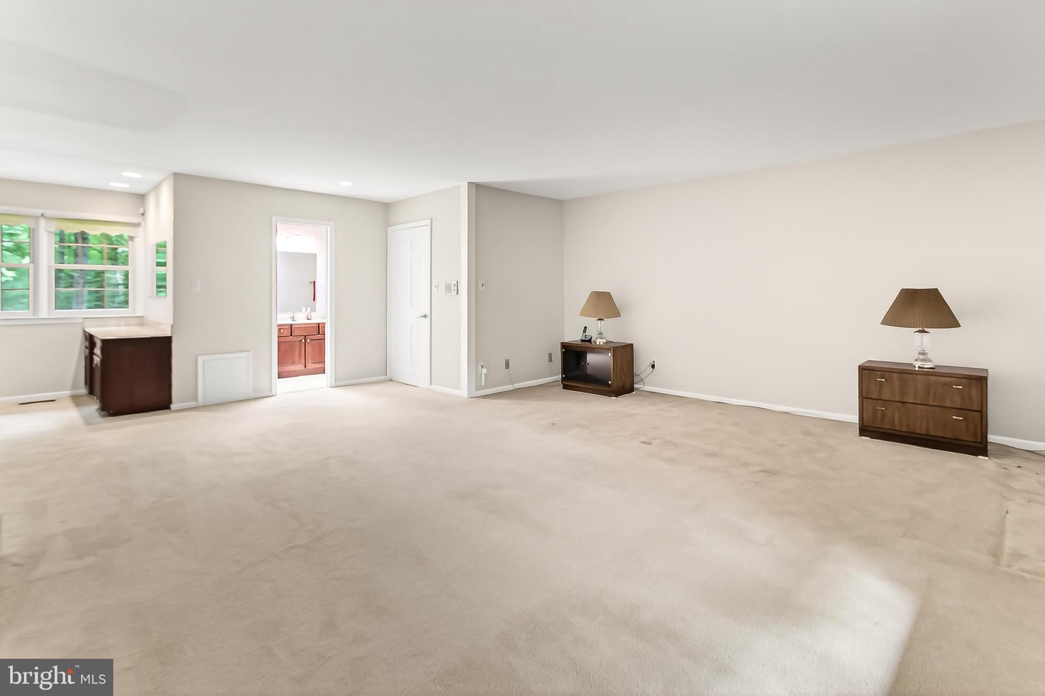 BOUNDBROOK - Residential