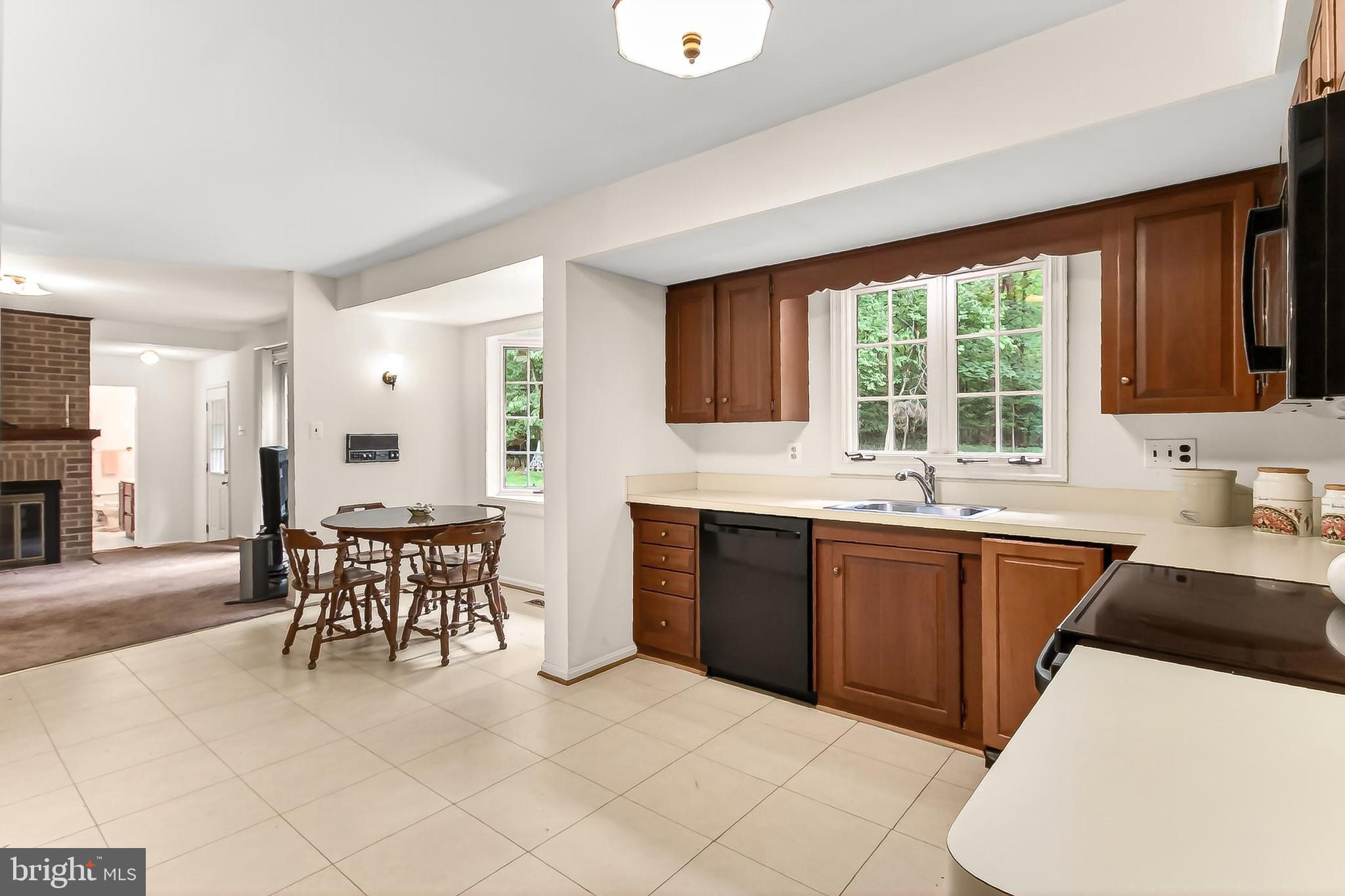 BOUNDBROOK - Residential