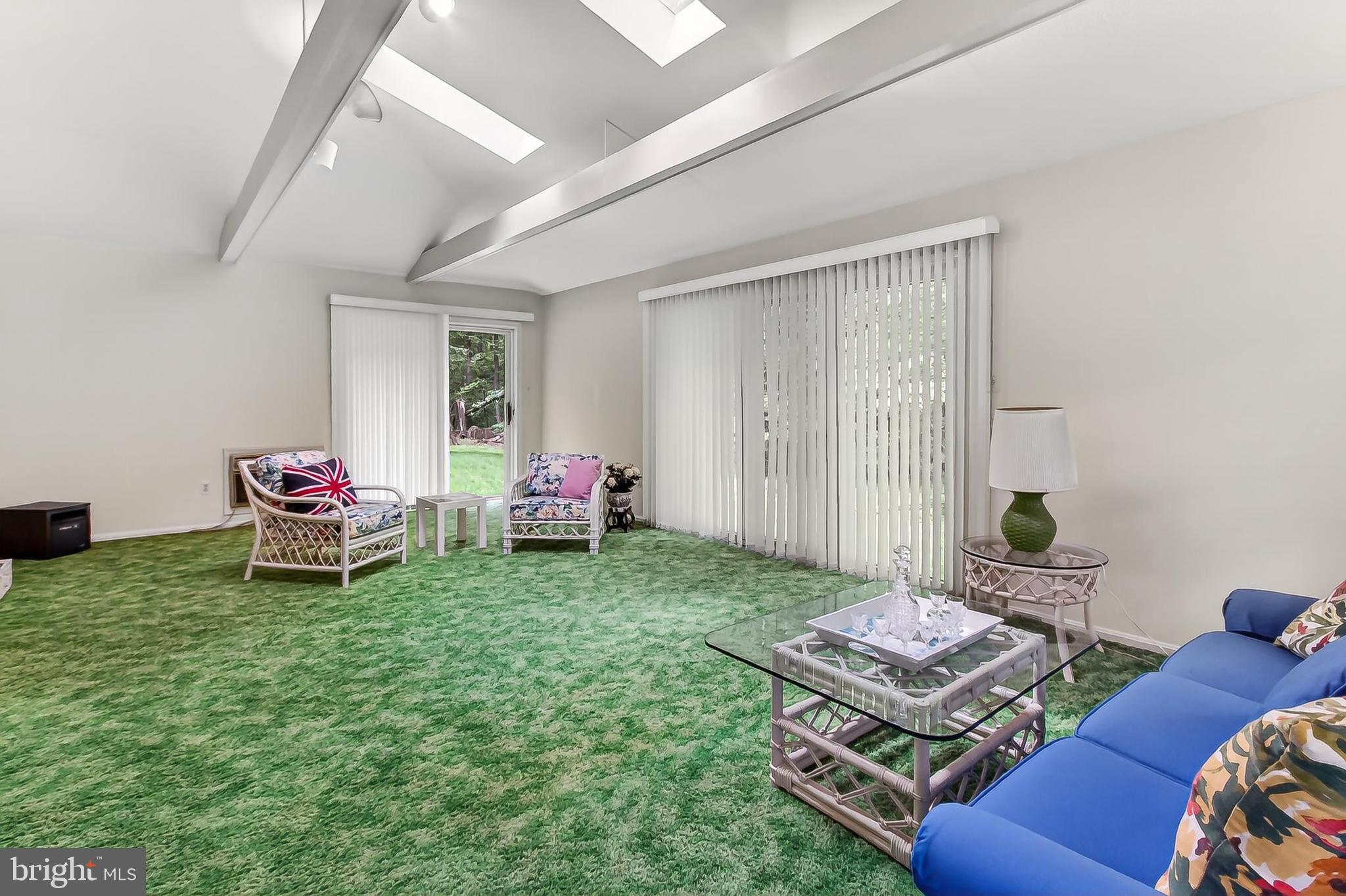 BOUNDBROOK - Residential