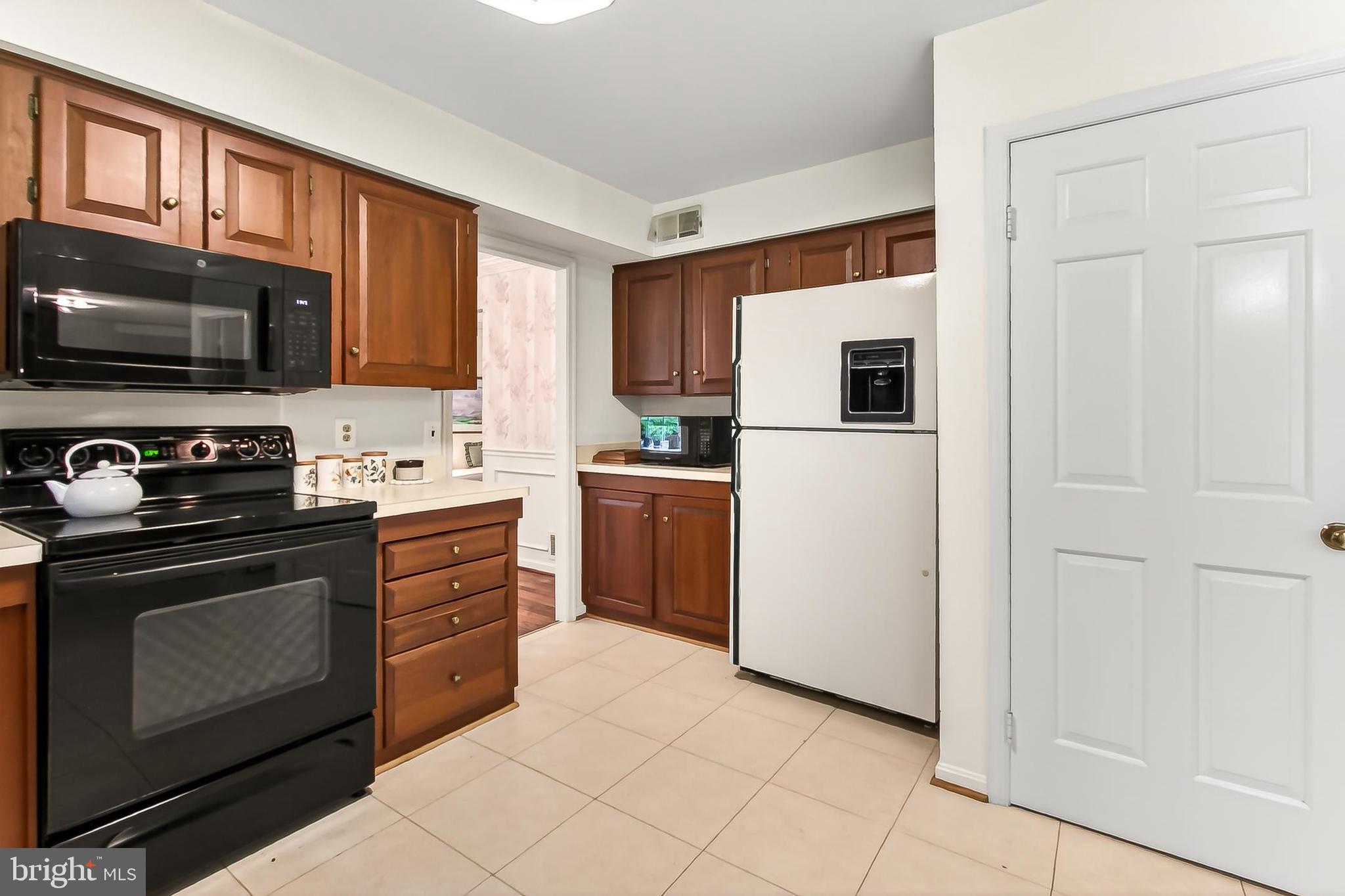 BOUNDBROOK - Residential