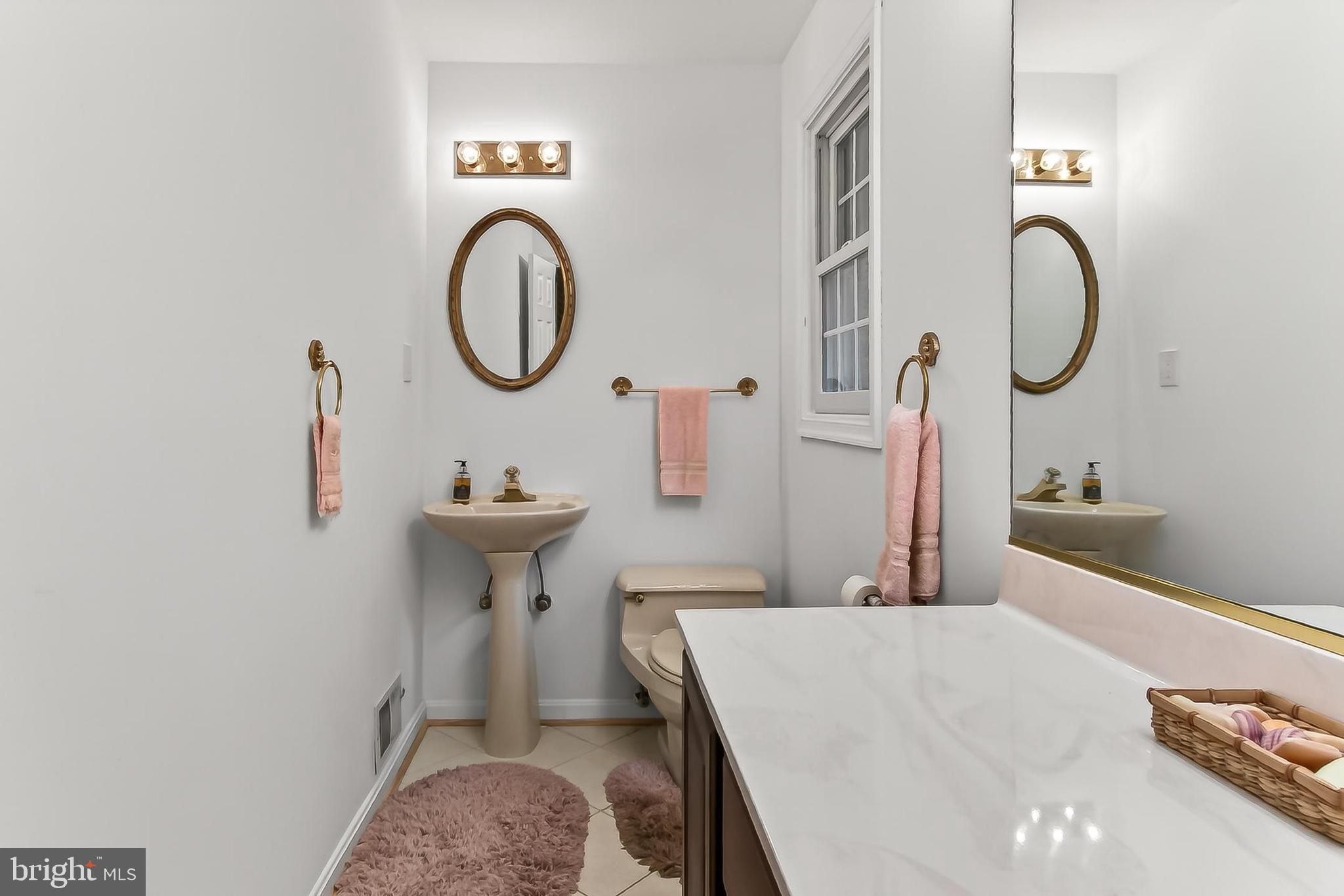 BOUNDBROOK - Residential