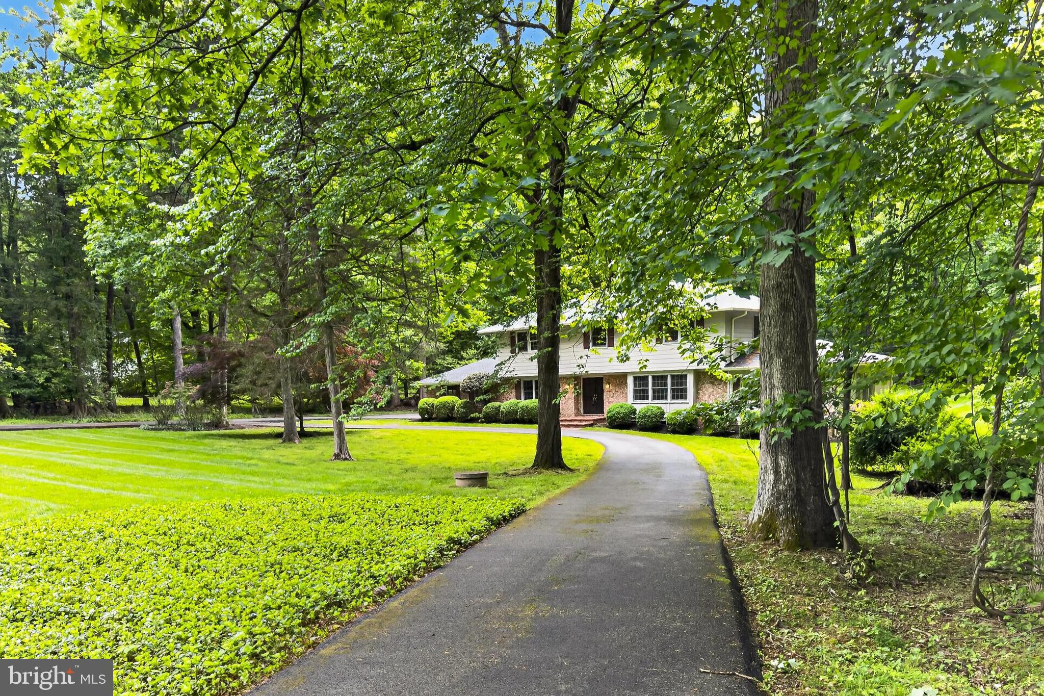 BOUNDBROOK - Residential