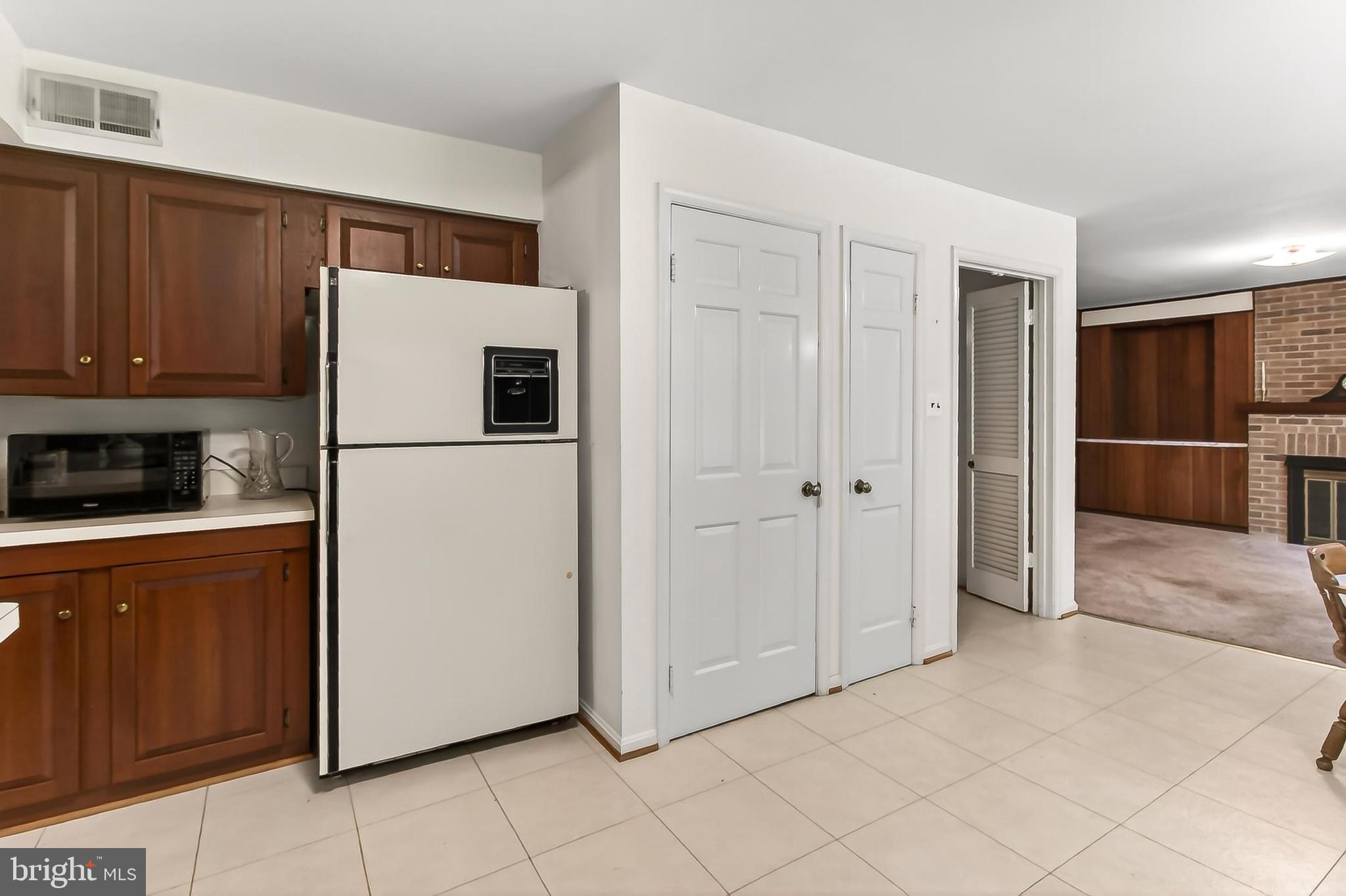 BOUNDBROOK - Residential