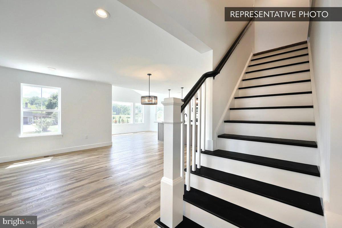 HILLS AT VALLEY VIEW - Residential