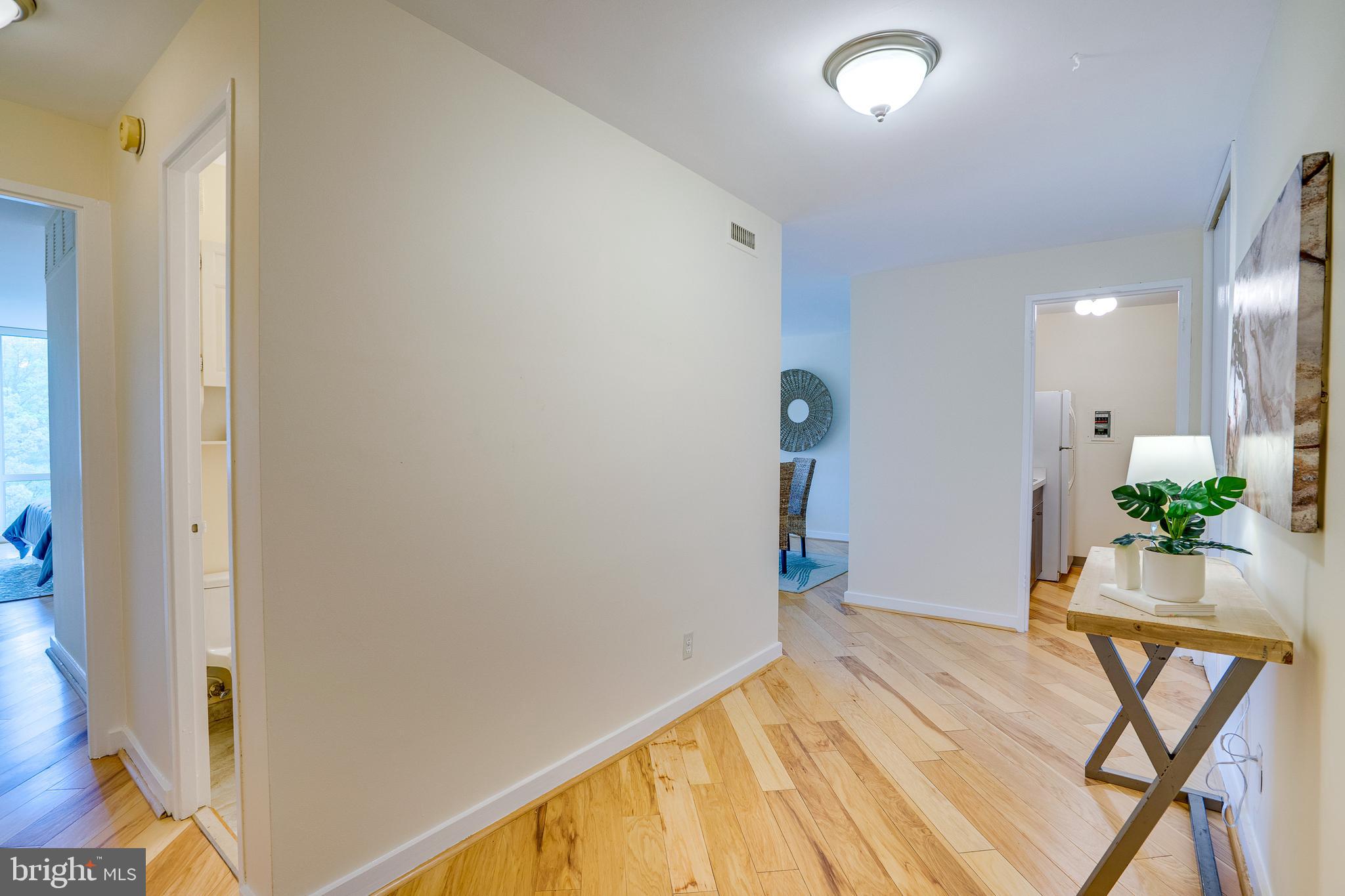 LAKE ANNE OF RESTON - Residential