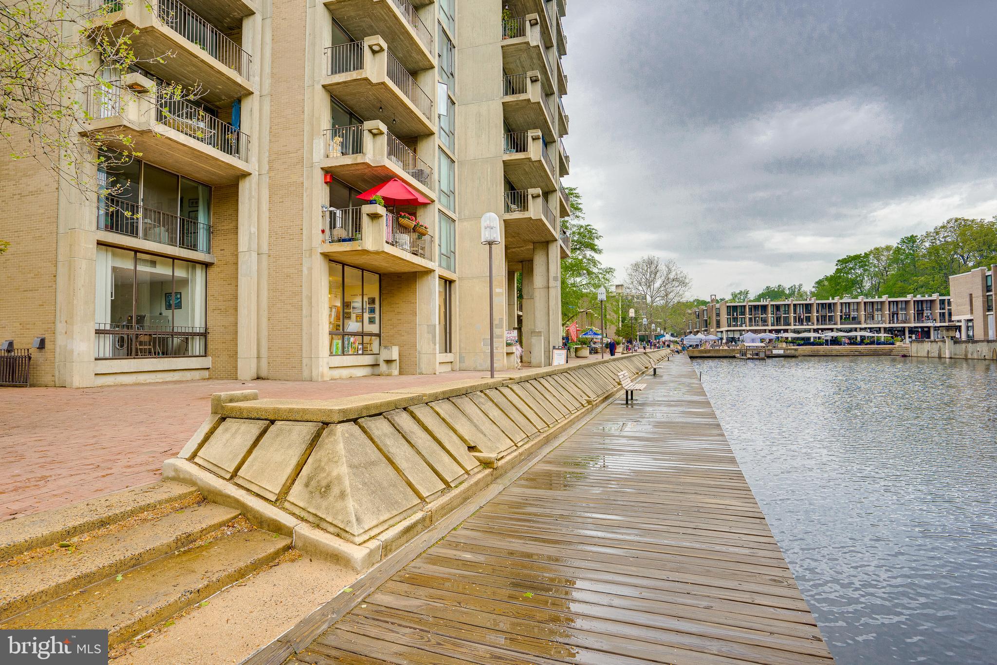 LAKE ANNE OF RESTON - Residential