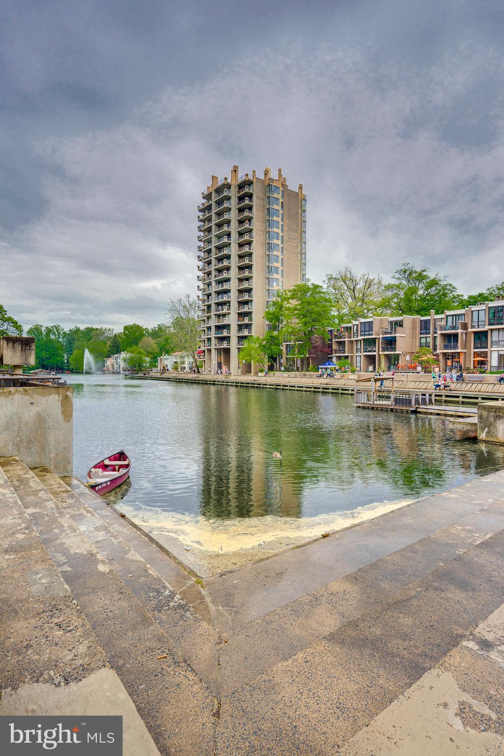LAKE ANNE OF RESTON - Residential
