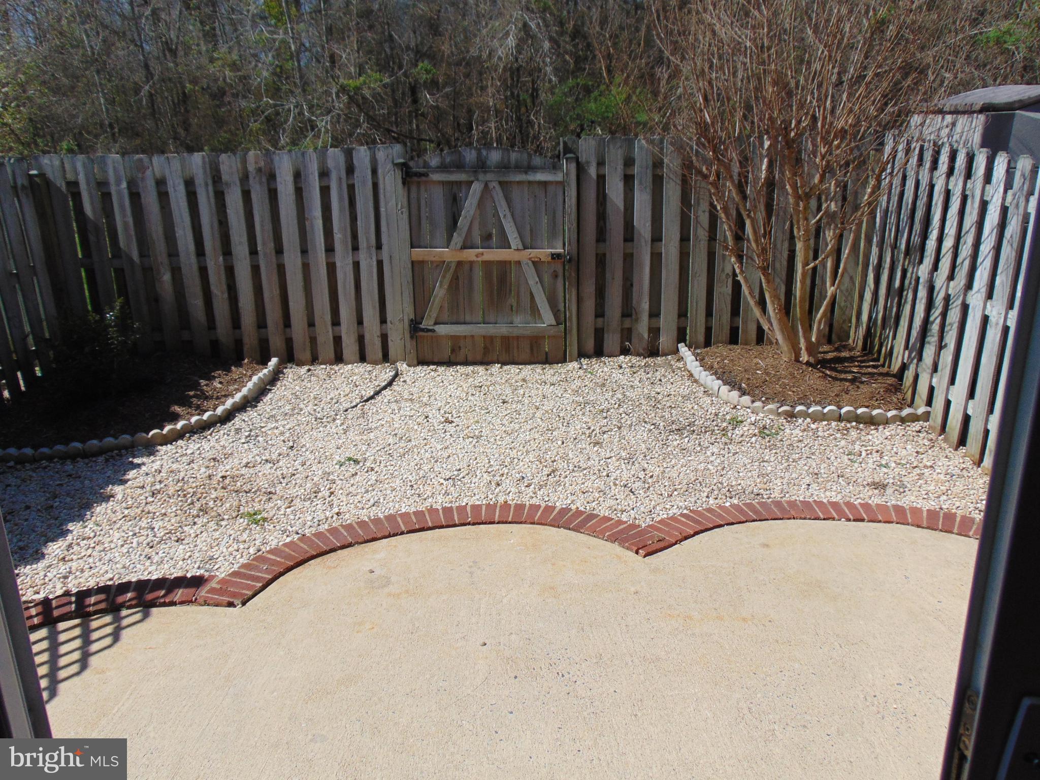 BROOKWOOD - Residential Lease