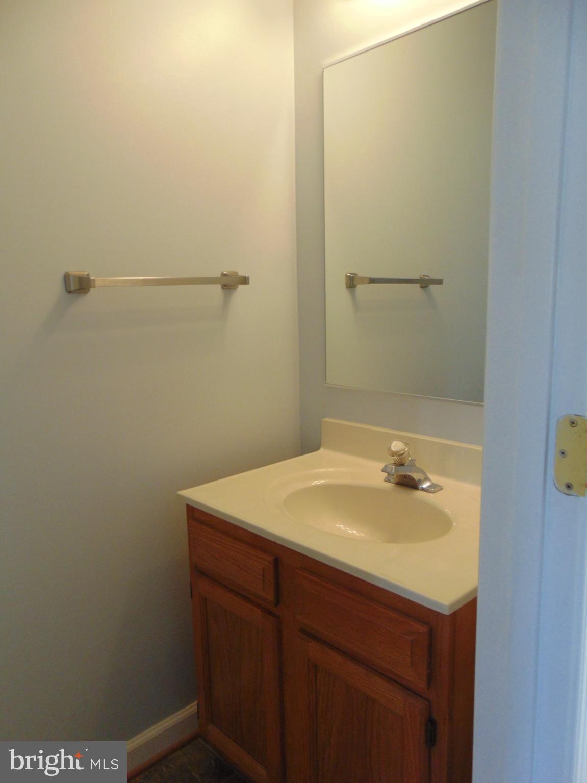 BROOKWOOD - Residential Lease