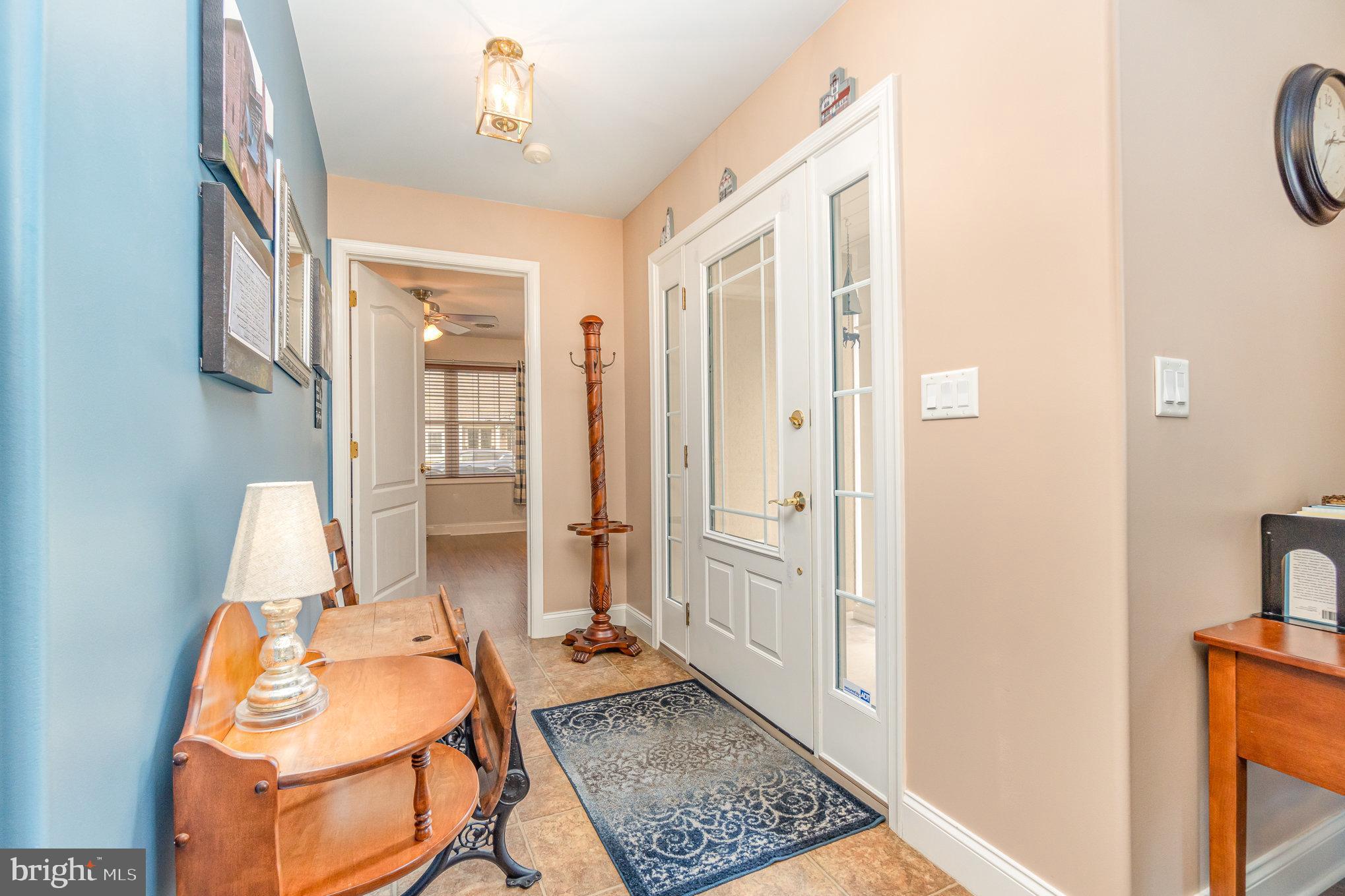1012 ENGLISH DRIVE