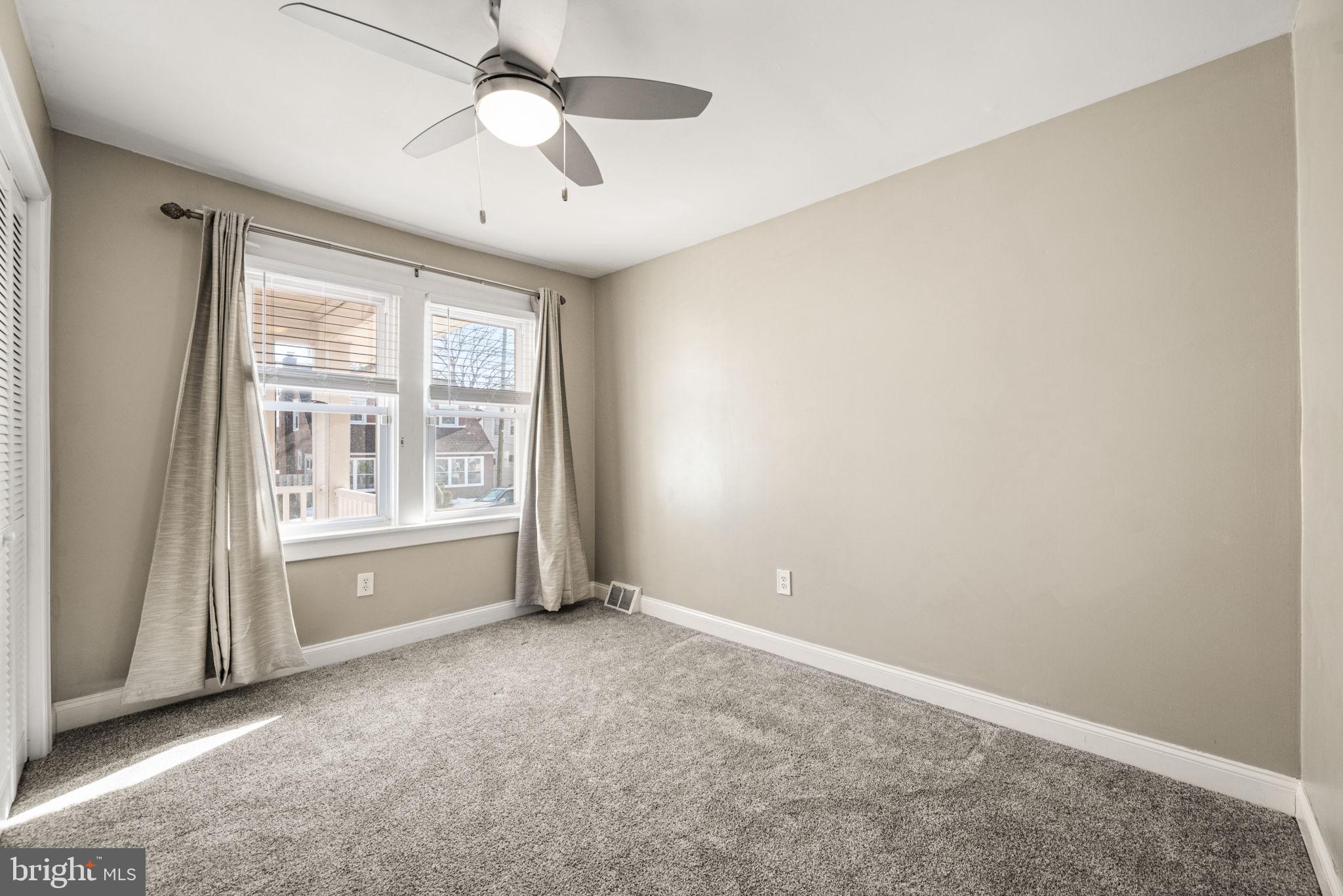 WOODLYN - Residential