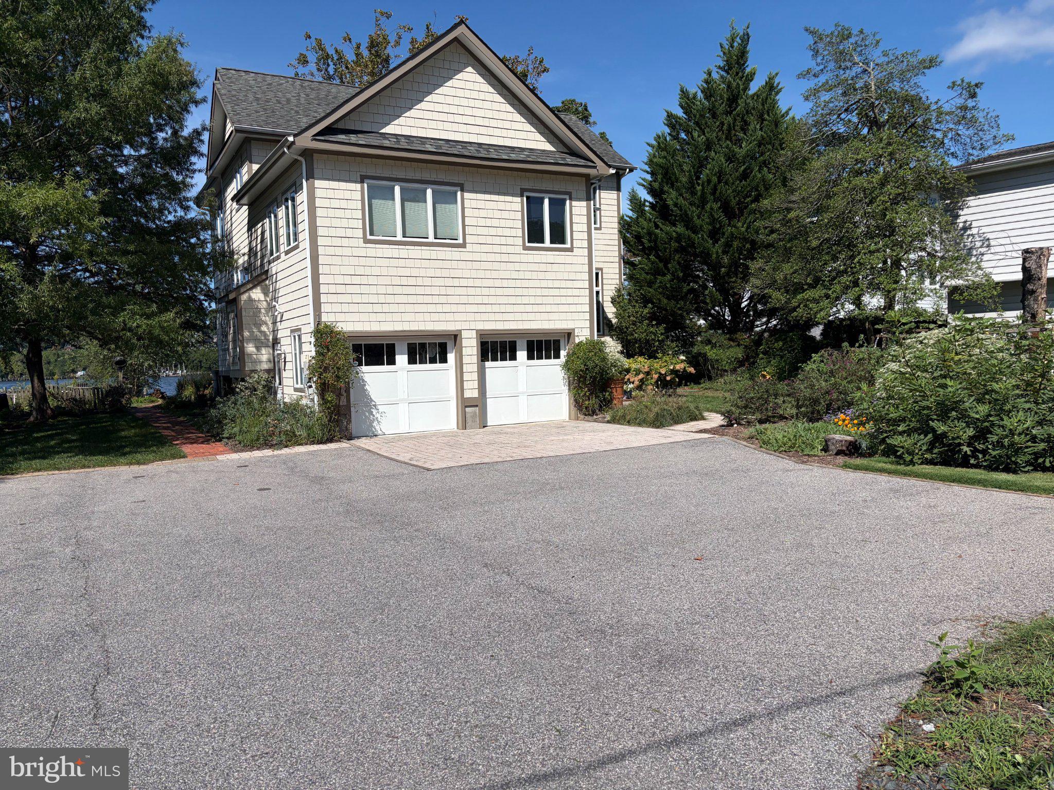 106 COVE VIEW TRAIL
