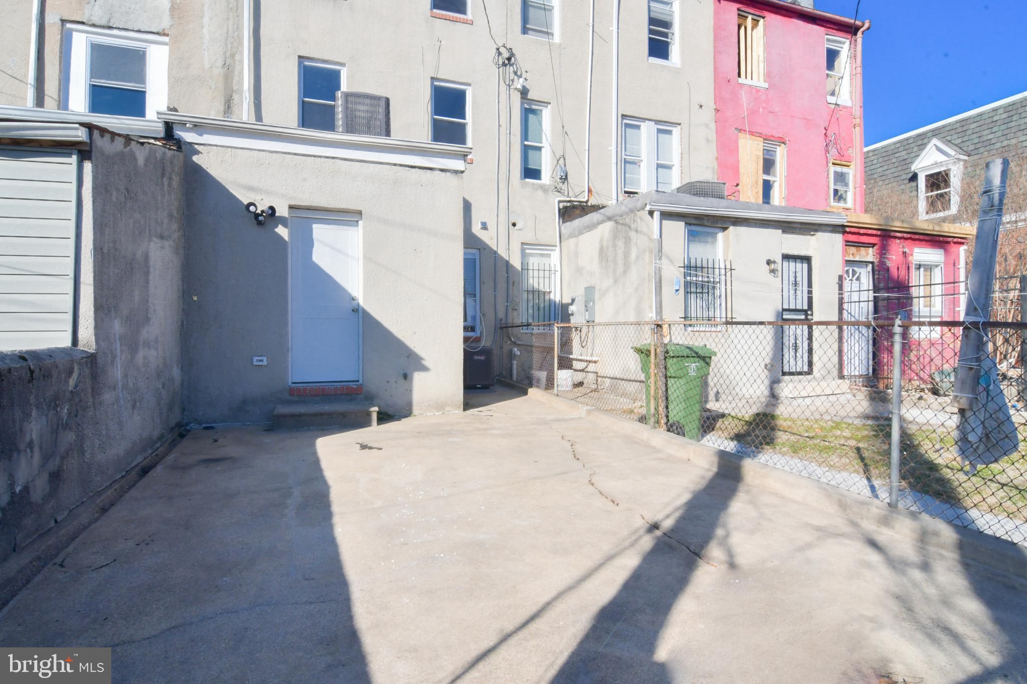 BARCLAY - Residential