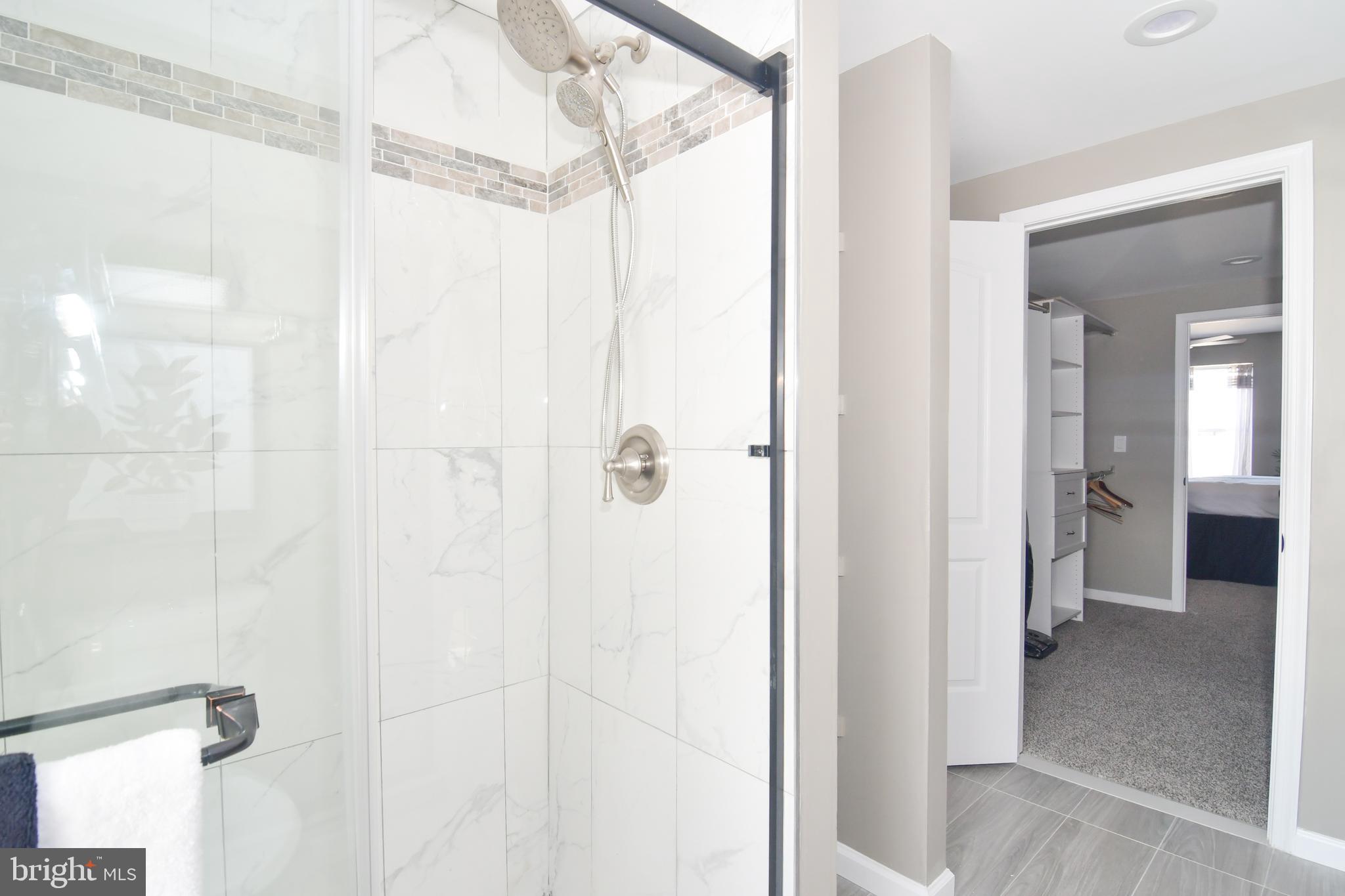 BARCLAY - Residential