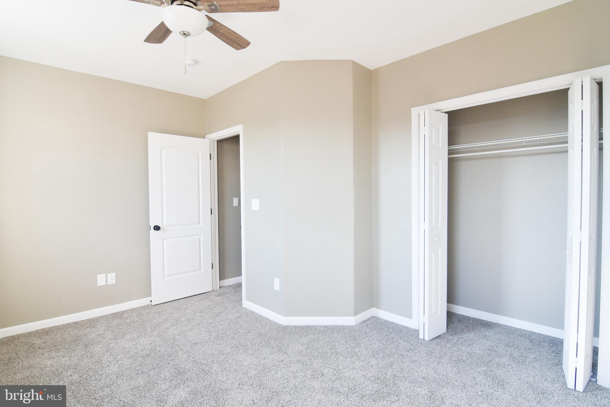 BARCLAY - Residential