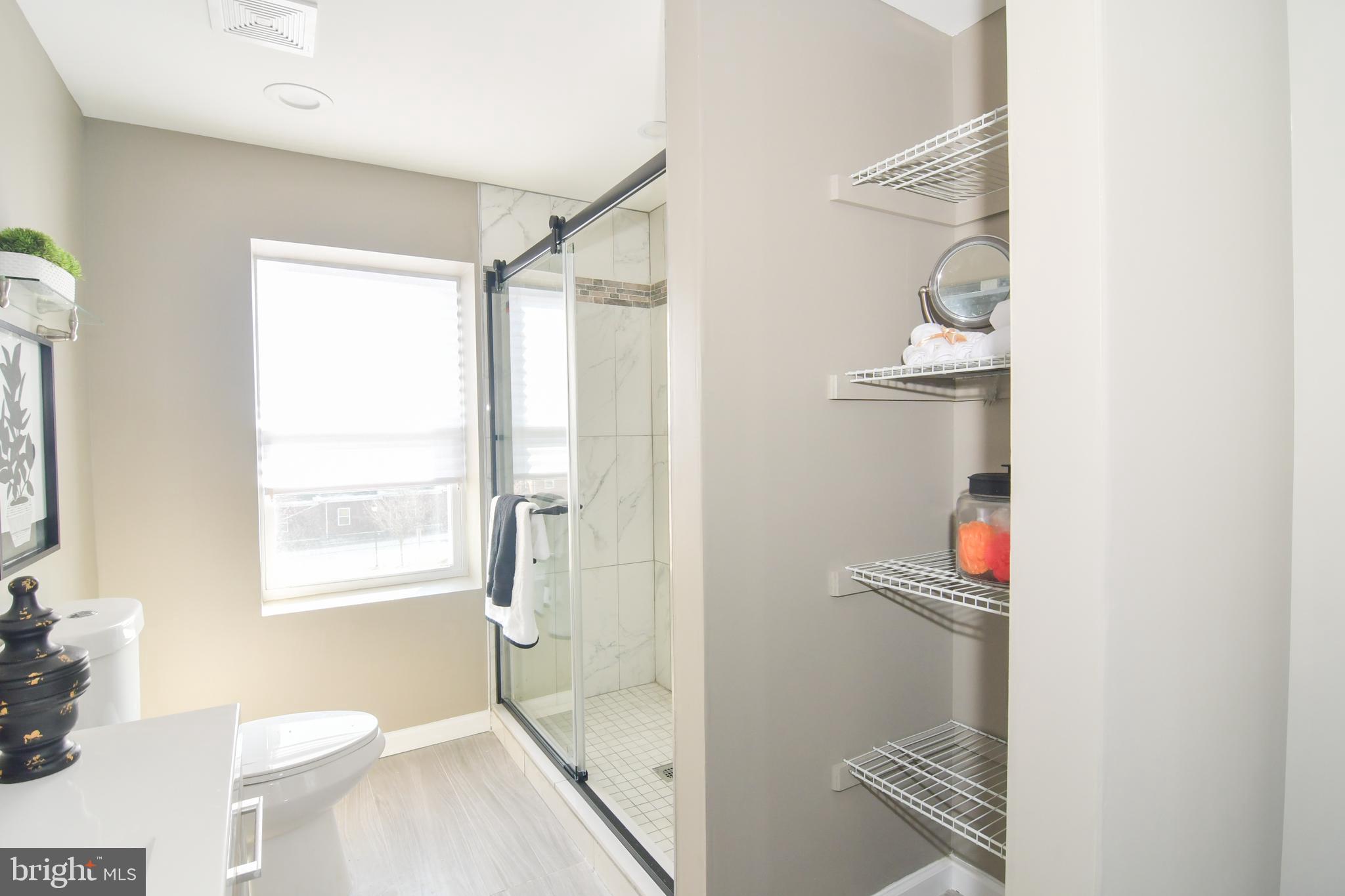 BARCLAY - Residential