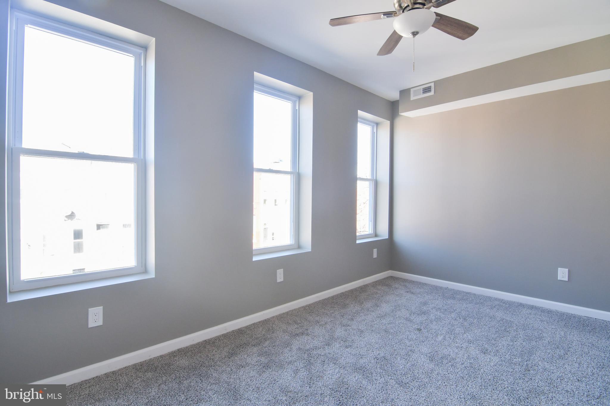 BARCLAY - Residential