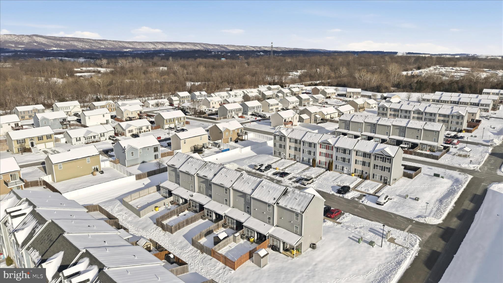 INWOOD VILLAGE - Residential