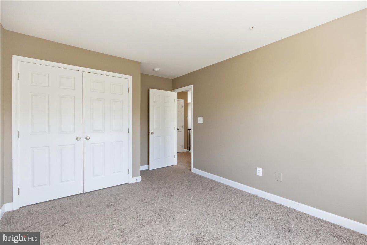 GREENBRIER - Residential