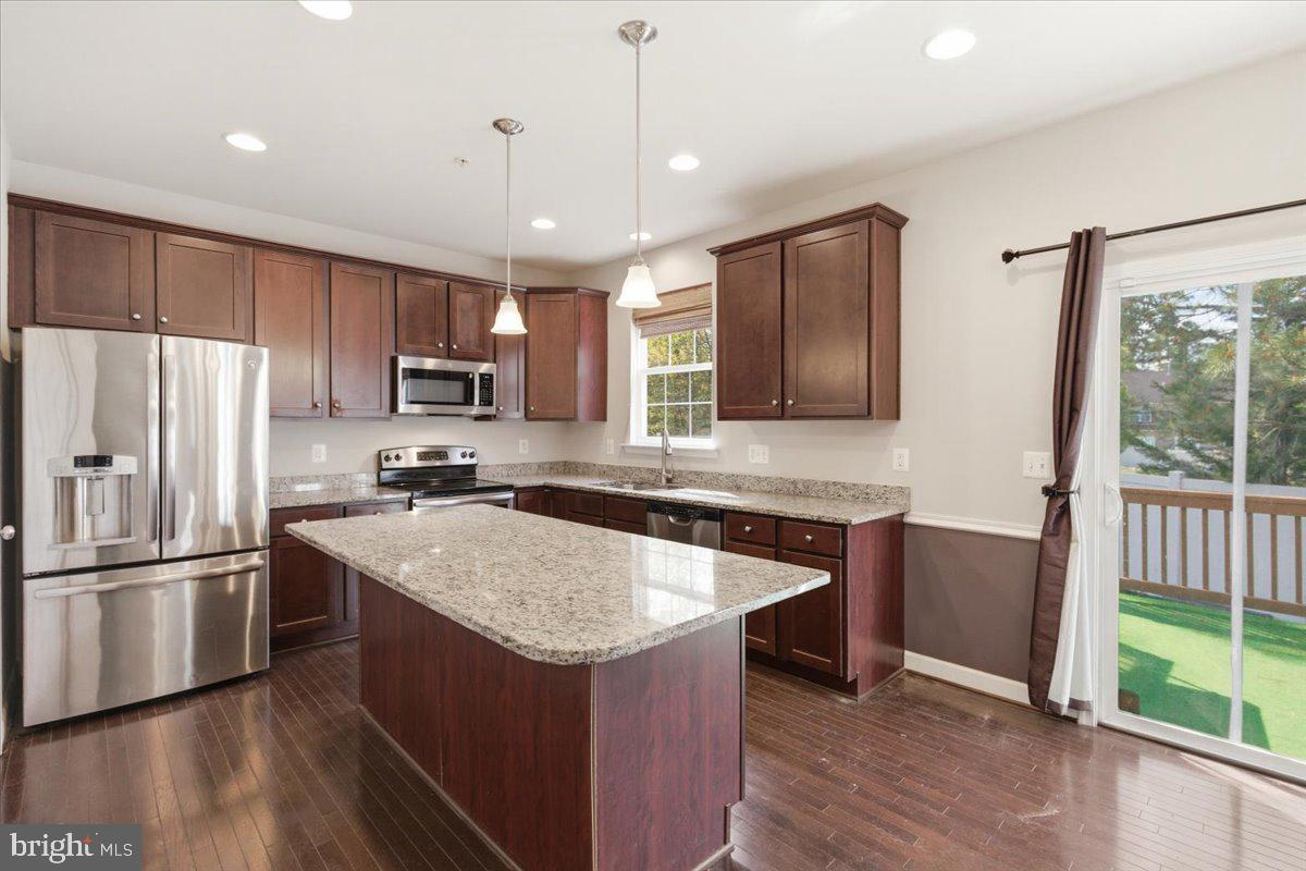 GREENBRIER - Residential