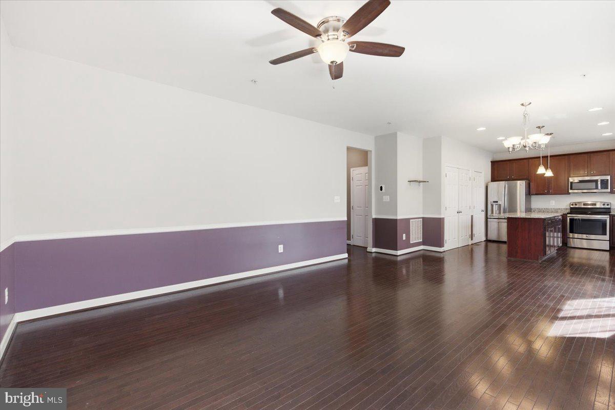 GREENBRIER - Residential