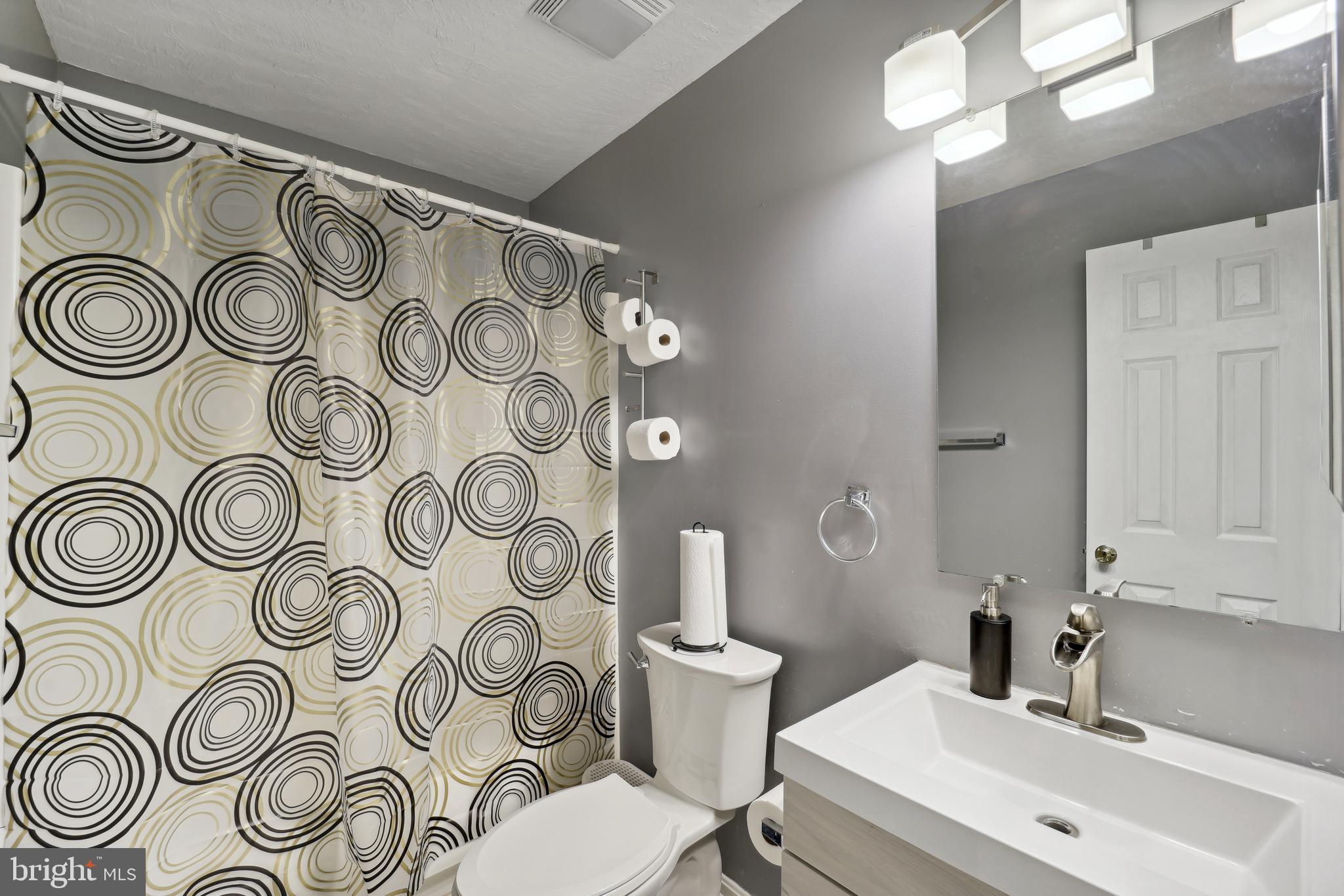 SKYLINE HILLS PLAT FIVE - Residential