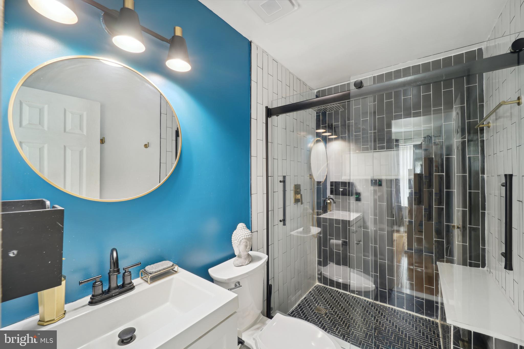 SKYLINE HILLS PLAT FIVE - Residential