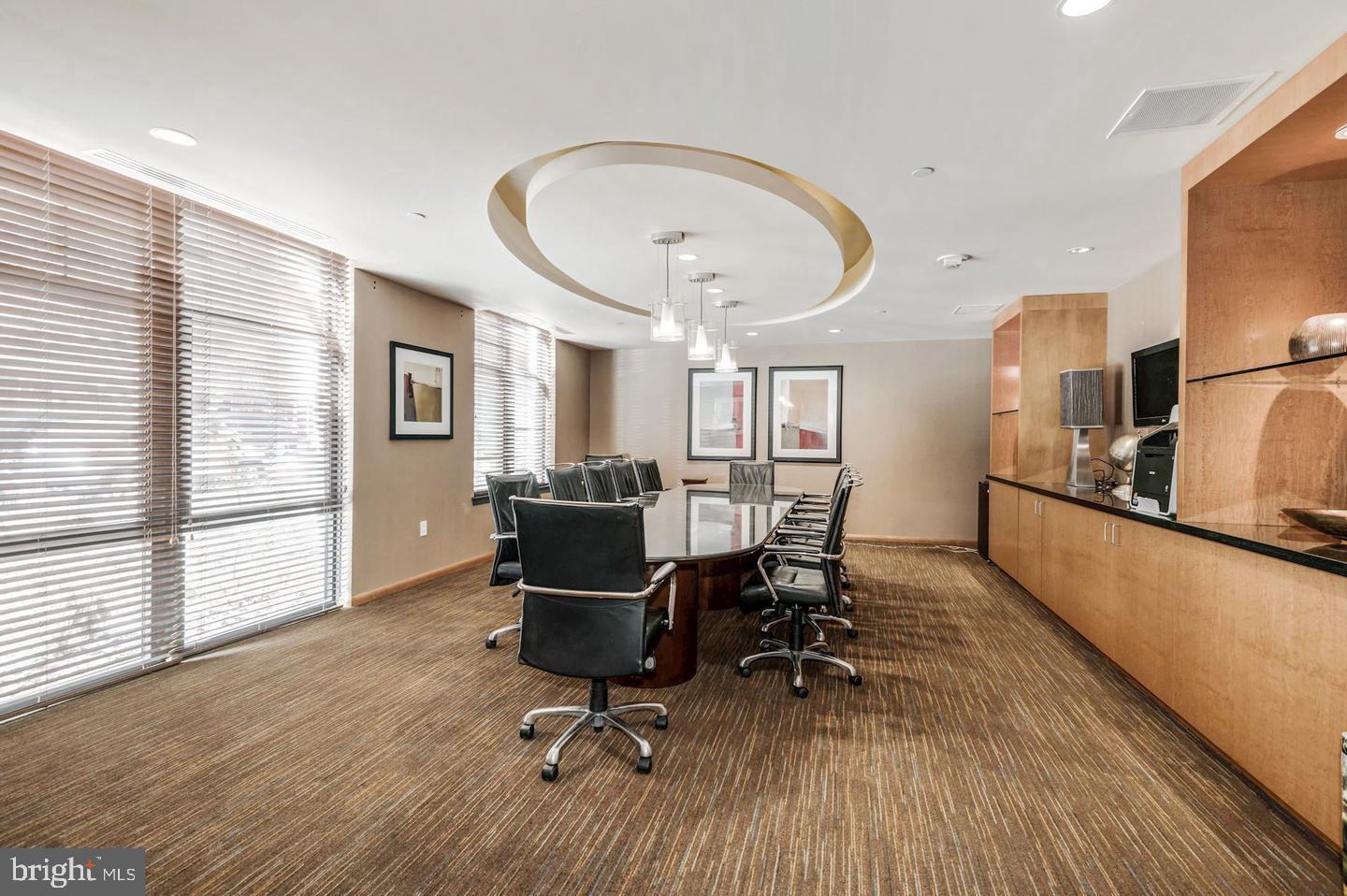 CLARENDON - Residential Lease