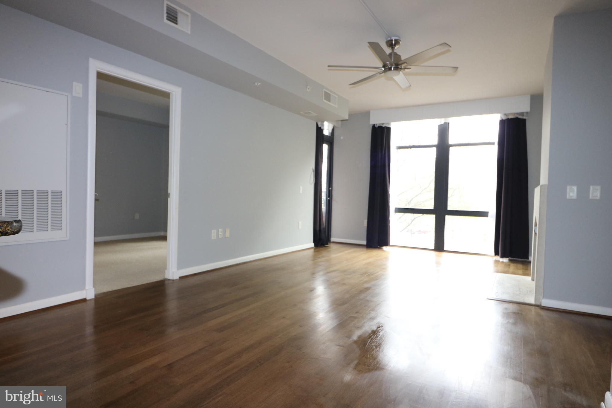 CLARENDON - Residential Lease