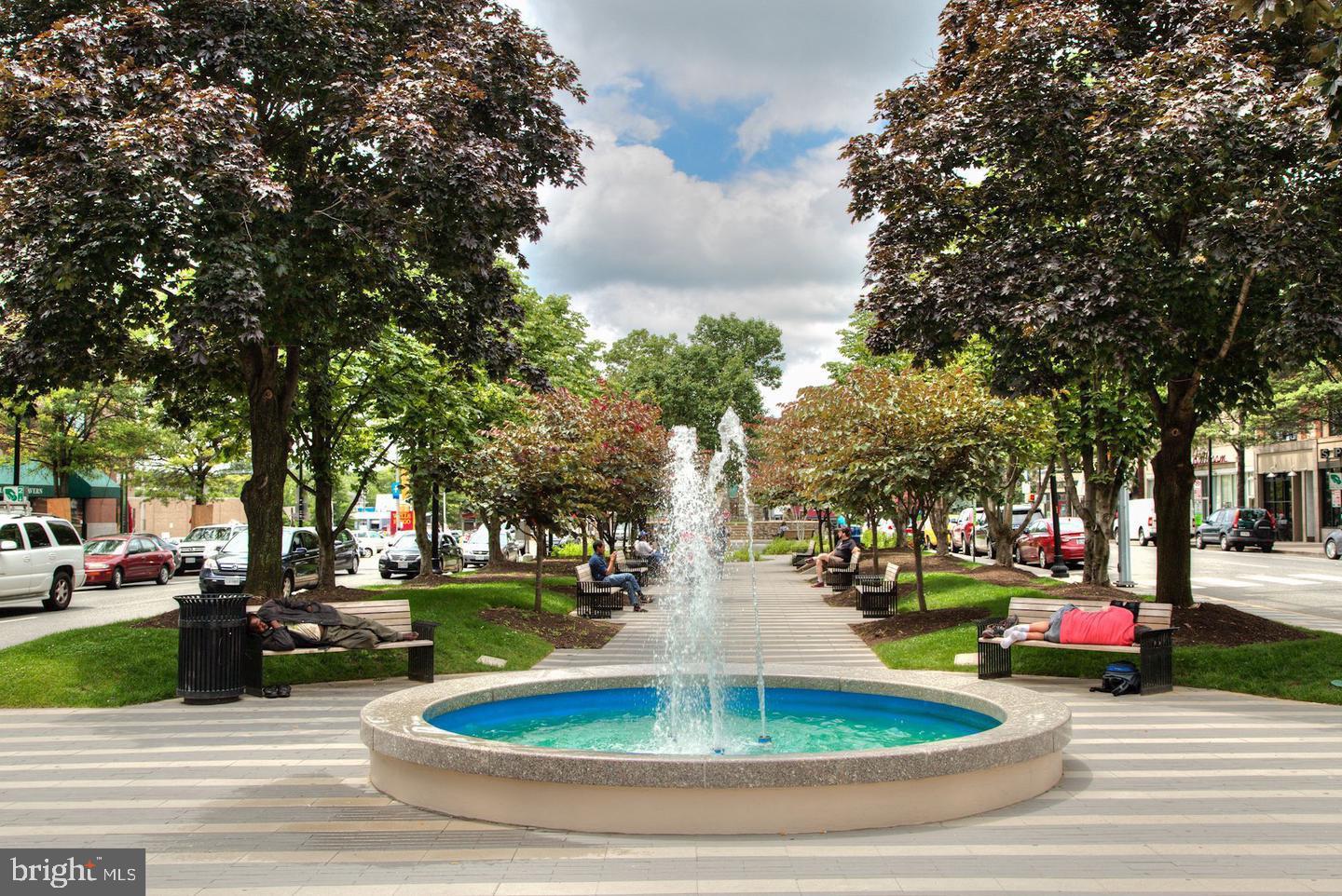 CLARENDON - Residential Lease