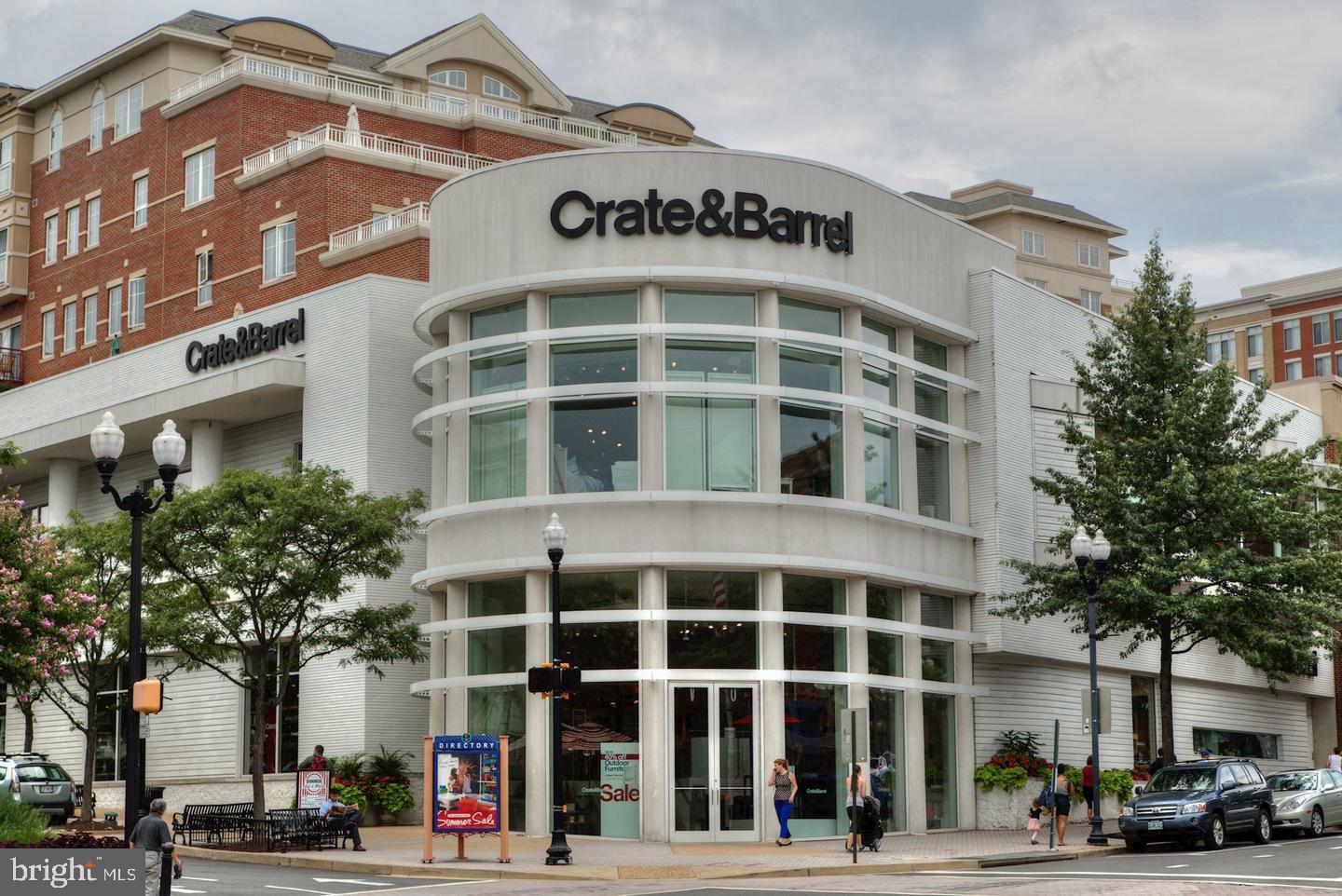 CLARENDON - Residential Lease