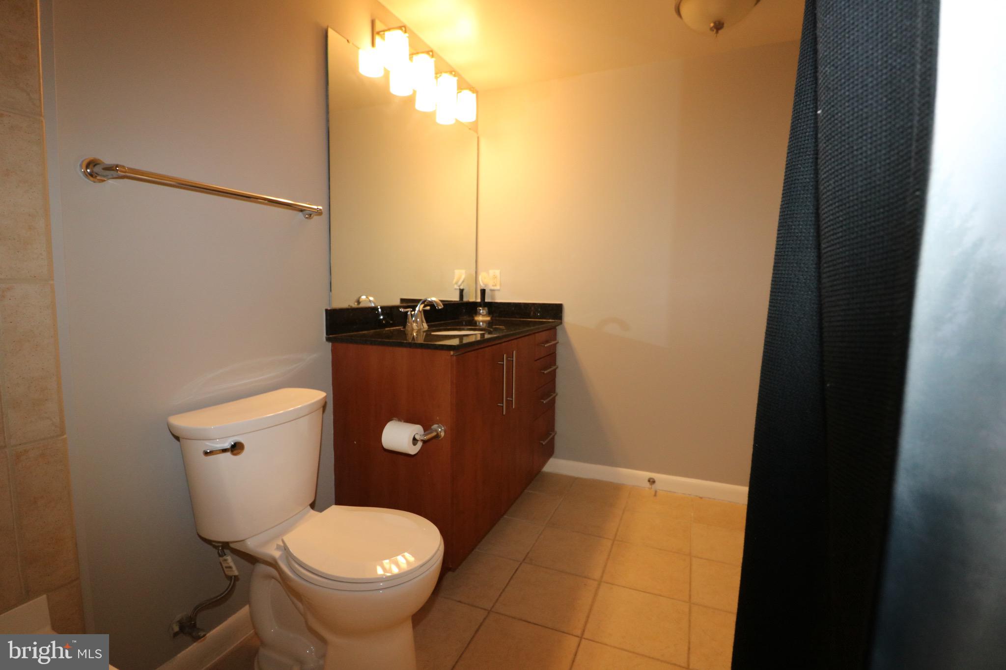 CLARENDON - Residential Lease