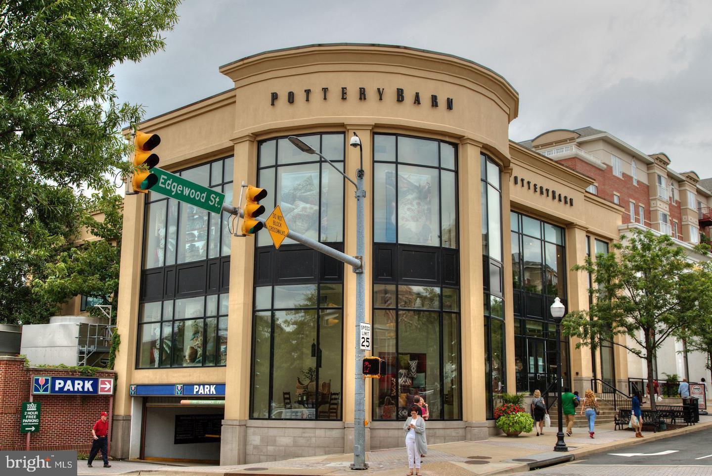 CLARENDON - Residential Lease