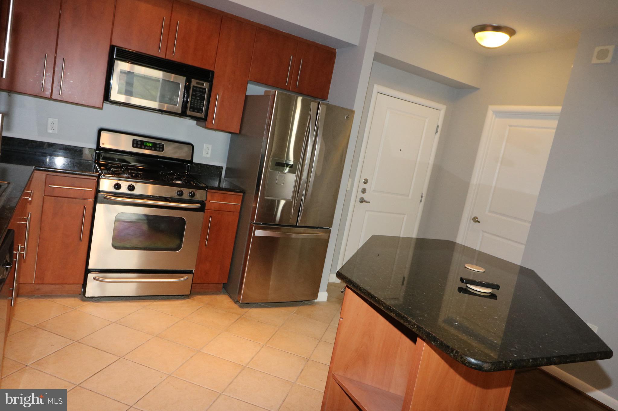 CLARENDON - Residential Lease