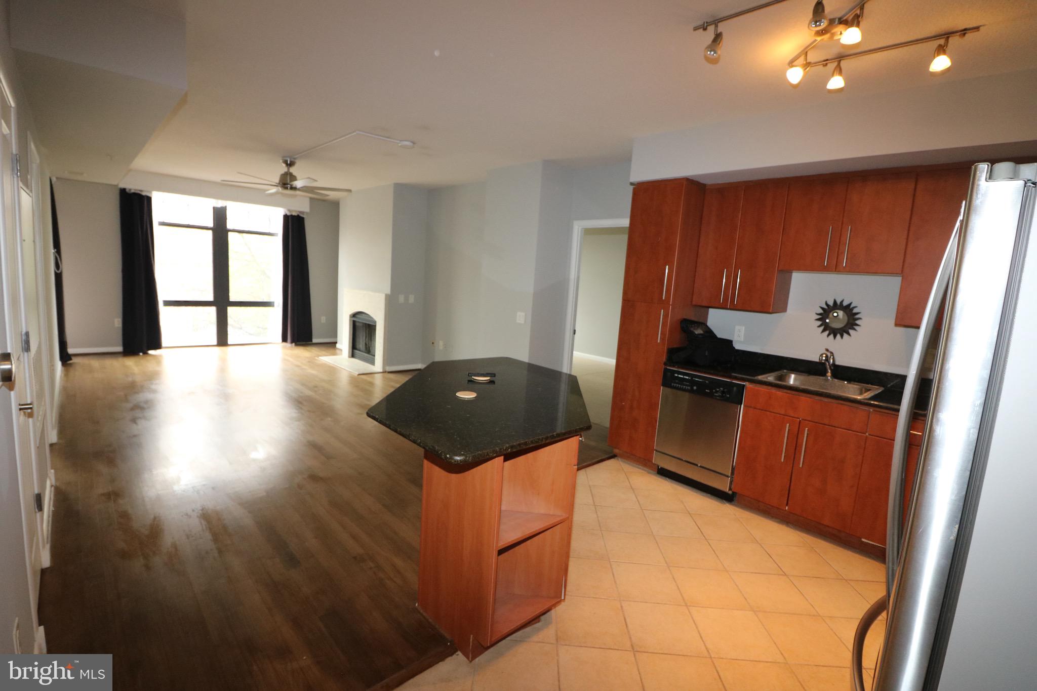 CLARENDON - Residential Lease