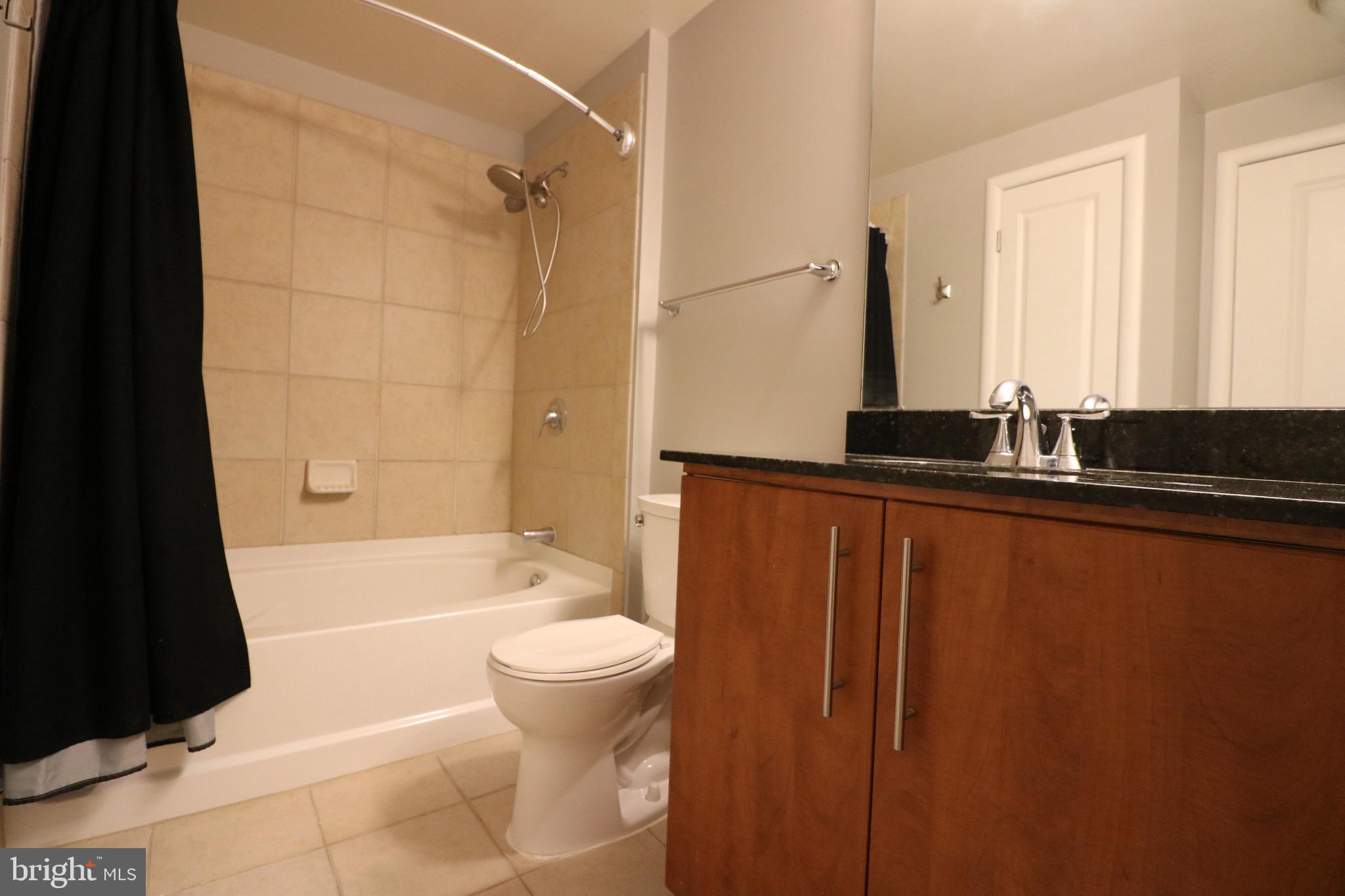 CLARENDON - Residential Lease