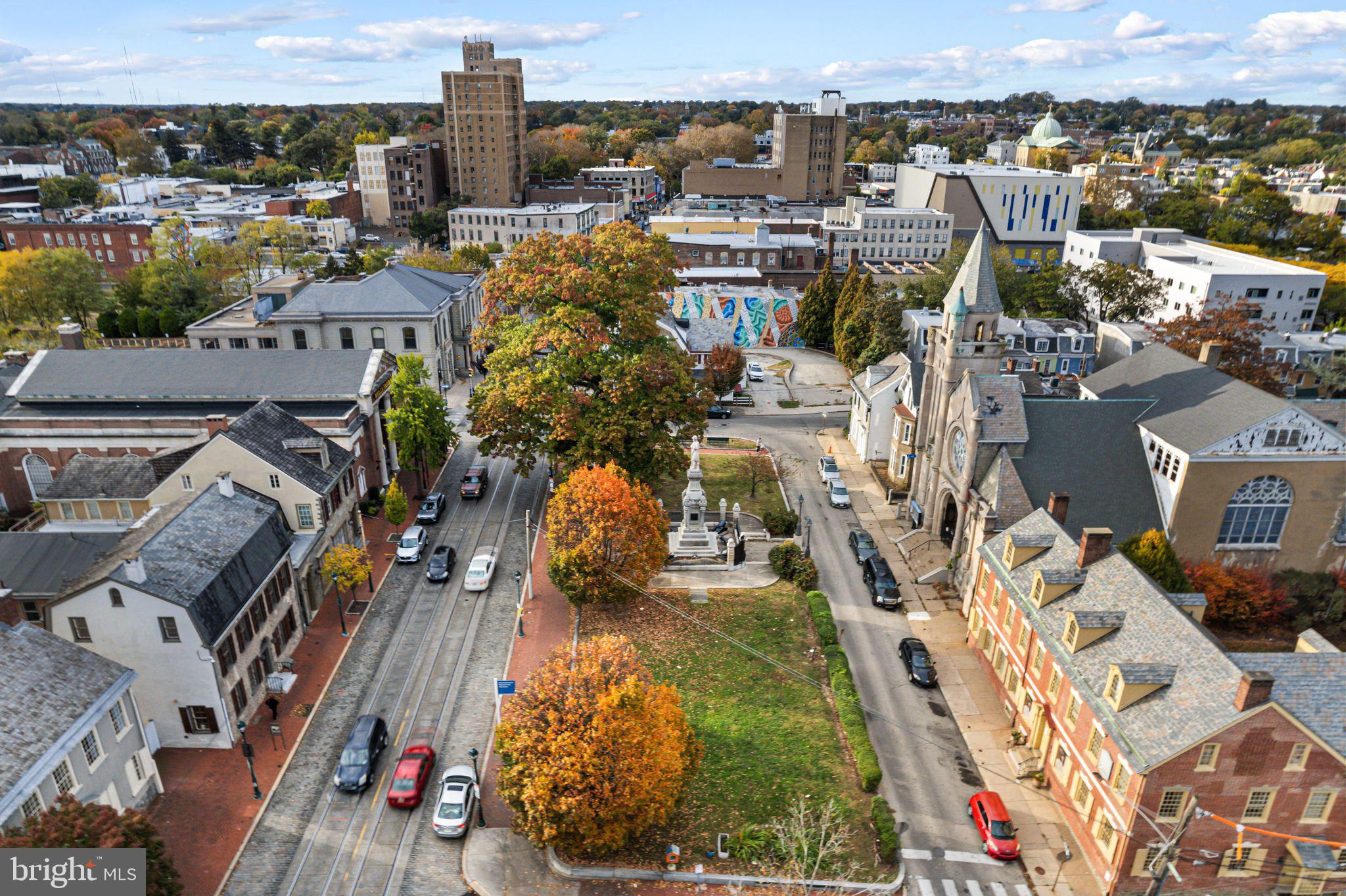 GERMANTOWN - Commercial Sale