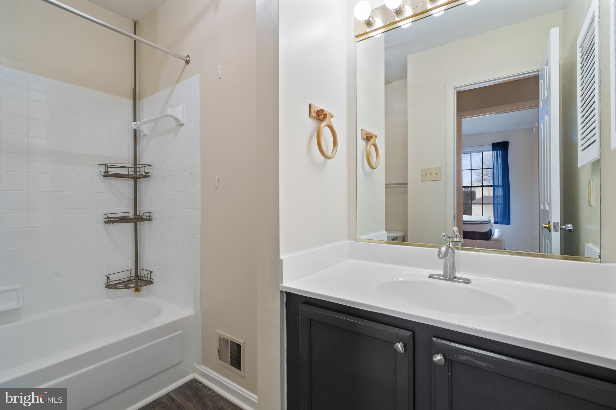 HANNOVER - Residential Lease